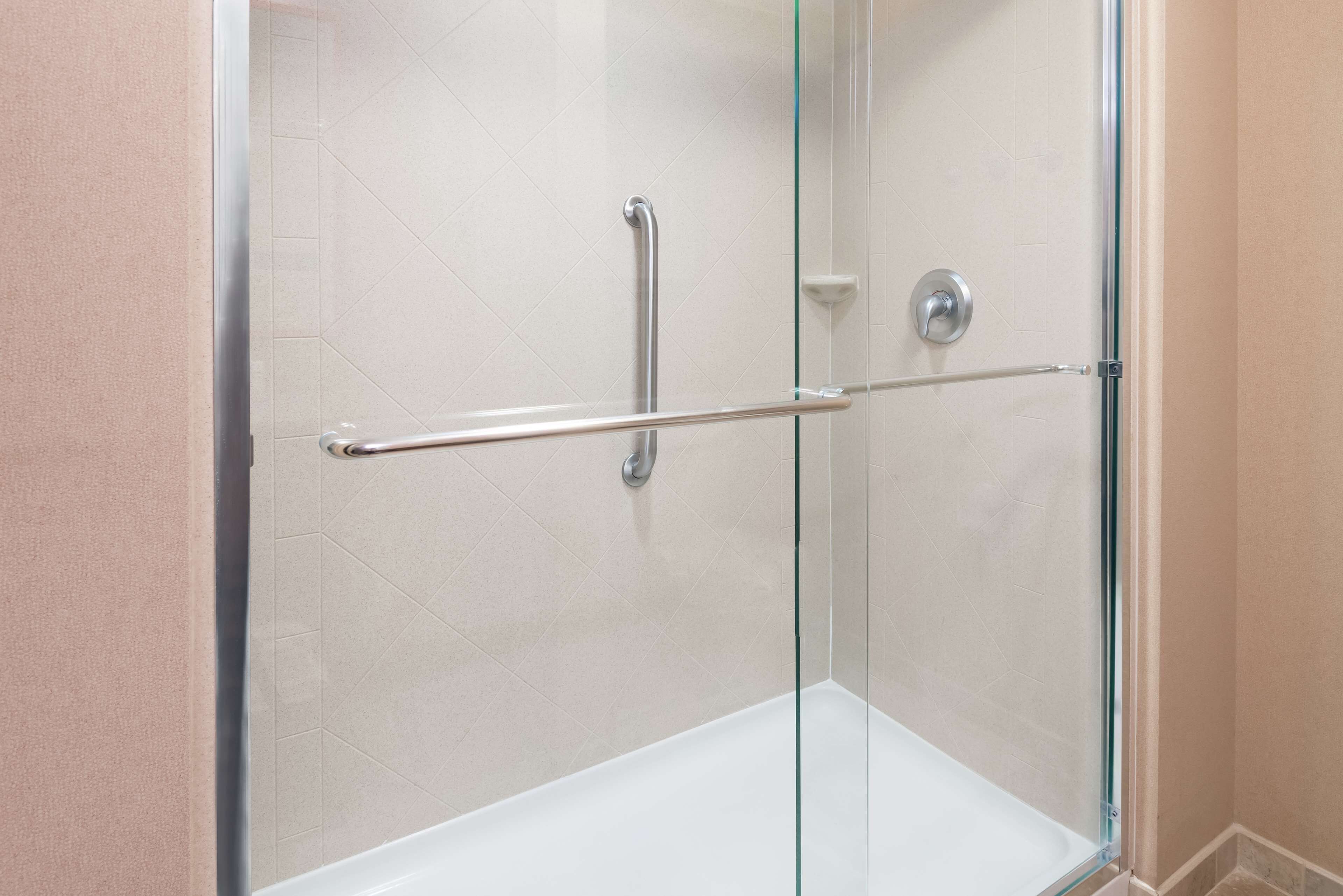 Hampton Inn Springfield South Enfield