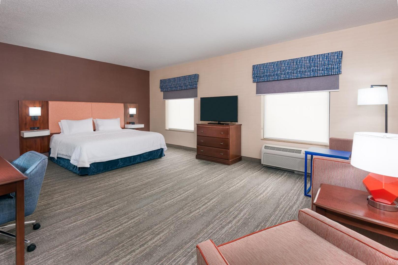 Hampton Inn Springfield South Enfield