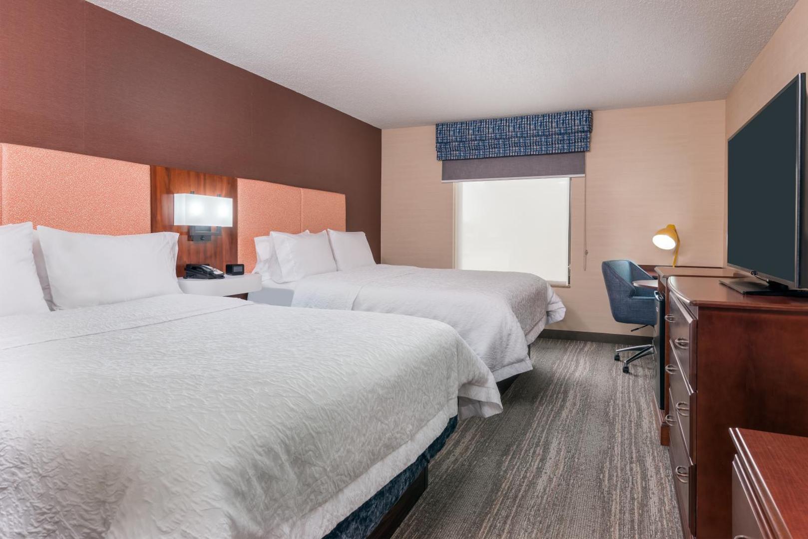 Hampton Inn Springfield South Enfield