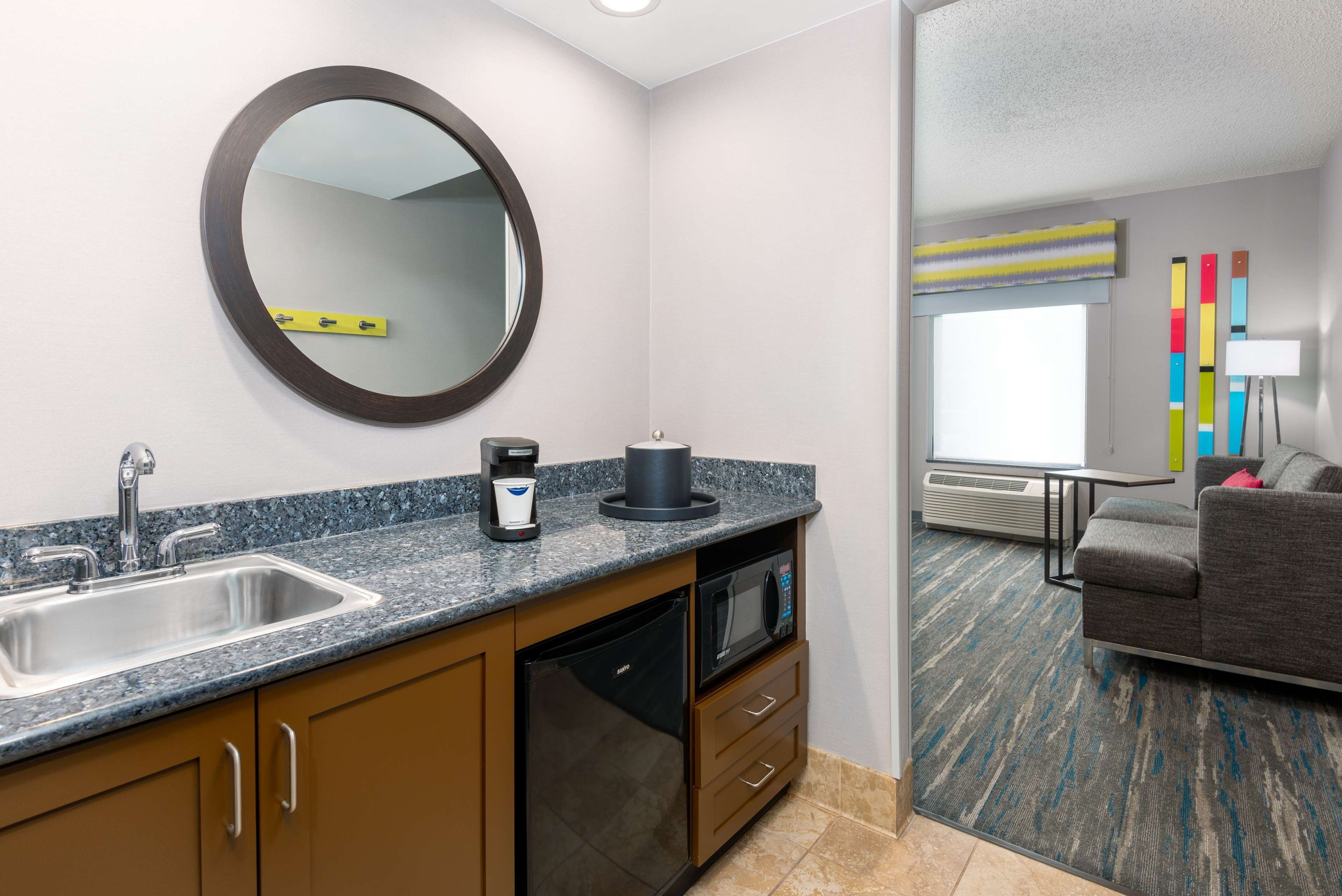 Hampton Inn and Suites Hartford/Farmington Hampton Inn and Suites Hartford/Farmington