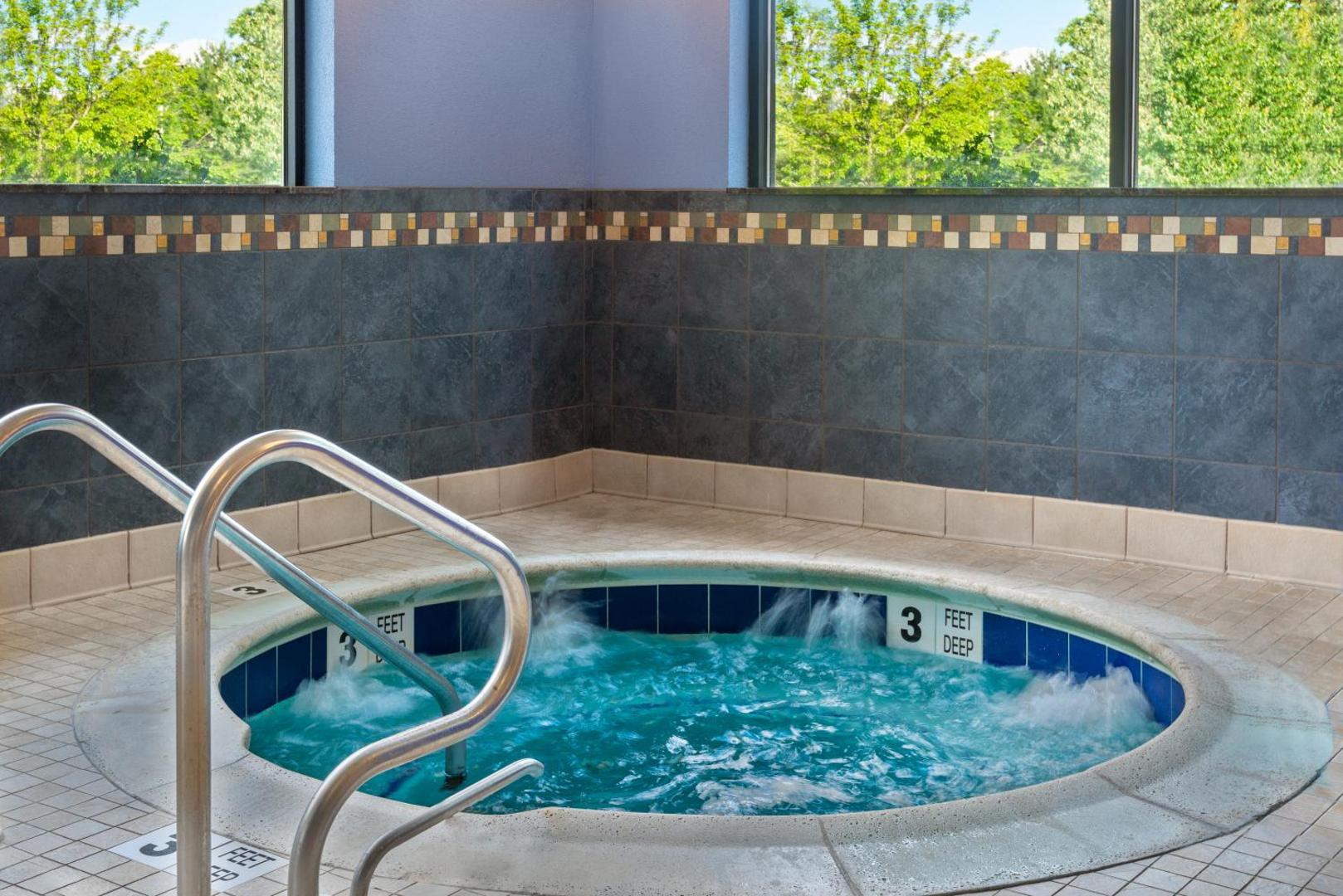 Hampton Inn and Suites Hartford/Farmington Hampton Inn and Suites Hartford/Farmington