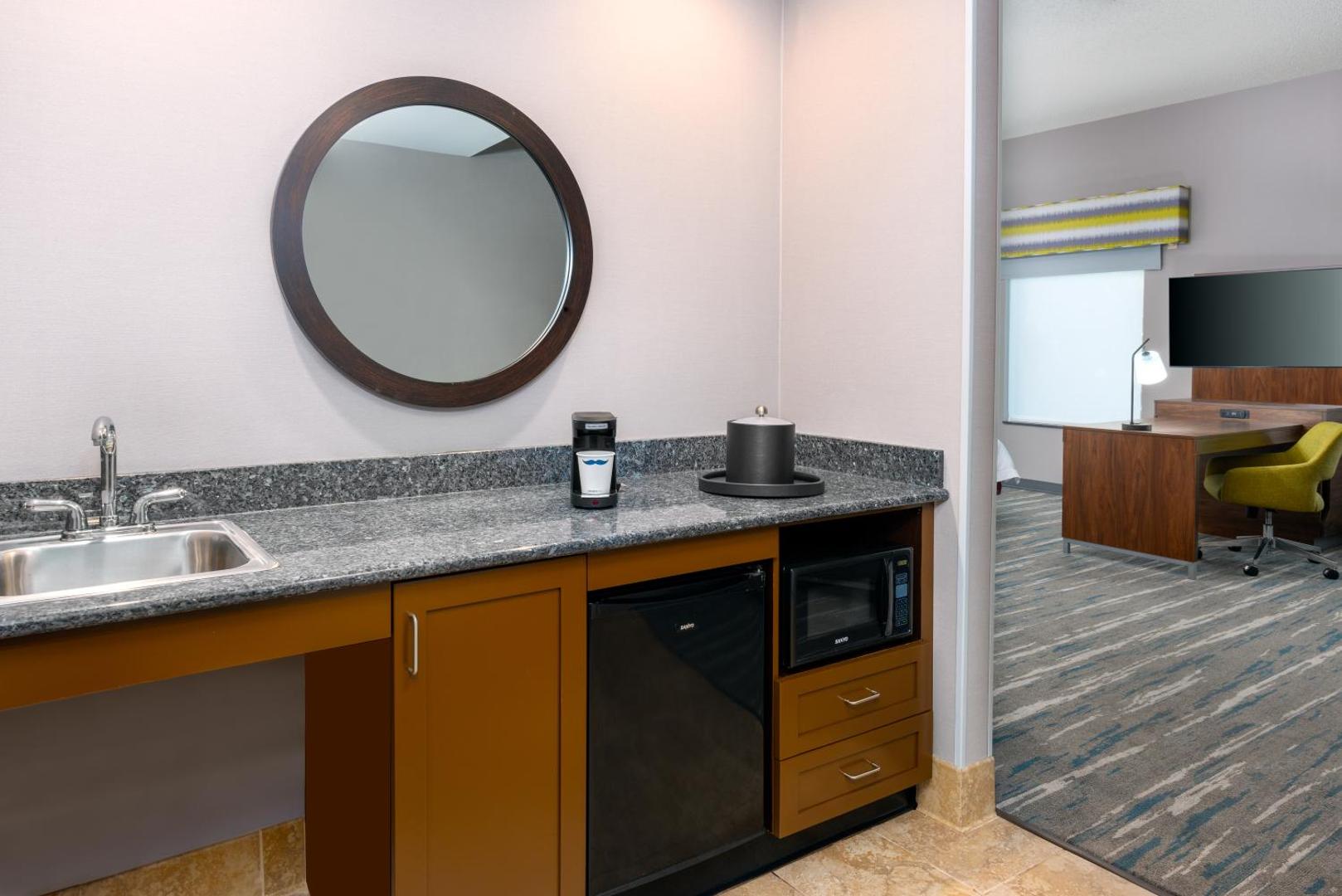 Hampton Inn and Suites Hartford/Farmington Hampton Inn and Suites Hartford/Farmington