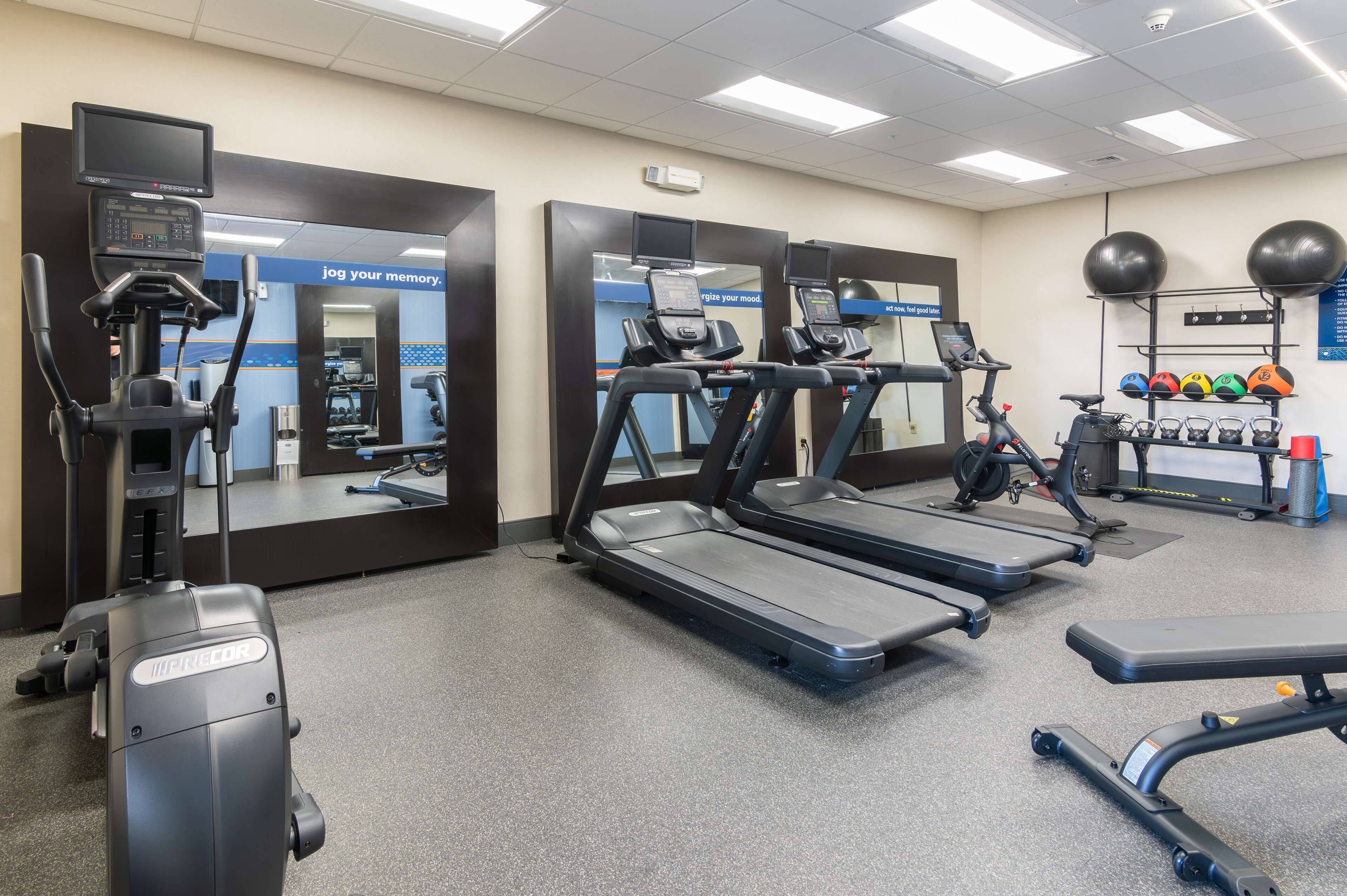 Hampton Inn & Suites Hartford Manchester Hampton Inn & Suites Hartford Manchester