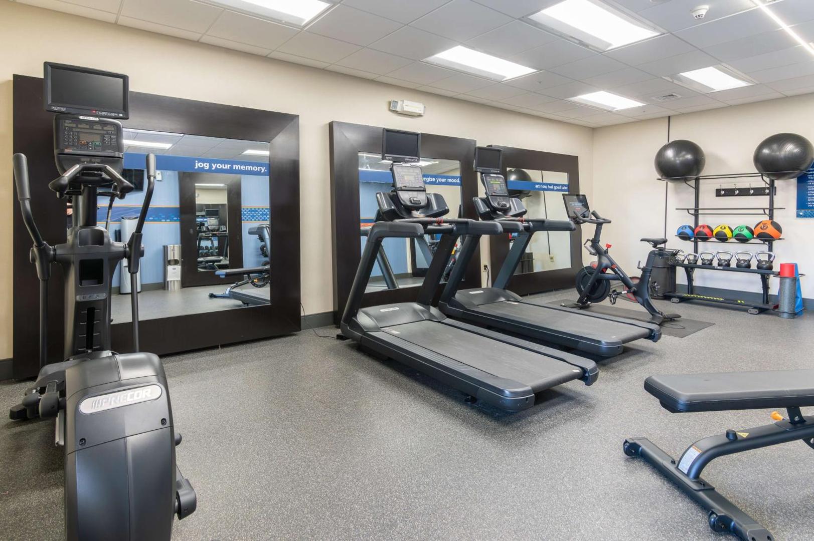 Hampton Inn & Suites Hartford Manchester Hampton Inn & Suites Hartford Manchester