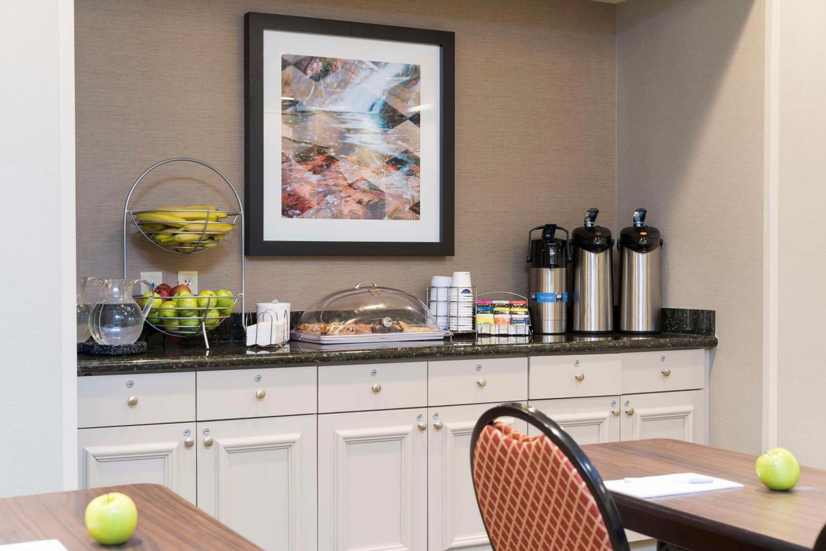 Hampton Inn & Suites Hartford Manchester Hampton Inn & Suites Hartford Manchester