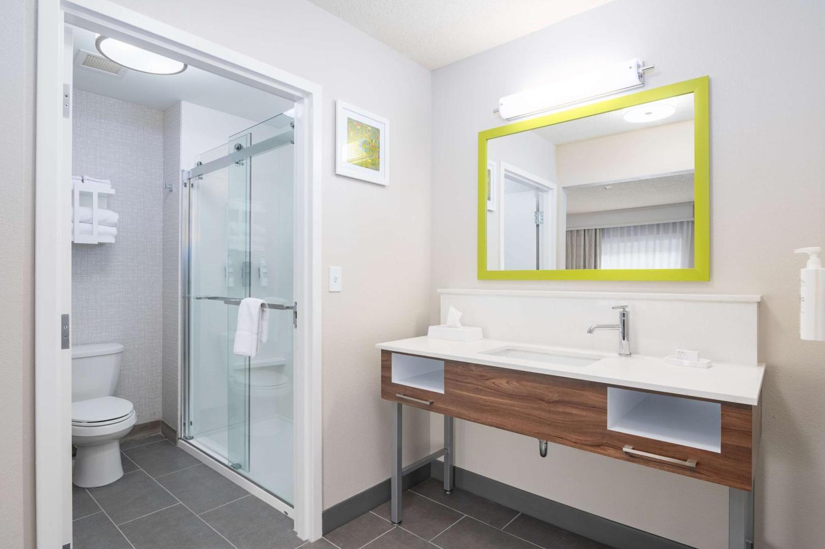 Hampton Inn & Suites Hartford Manchester Hampton Inn & Suites Hartford Manchester