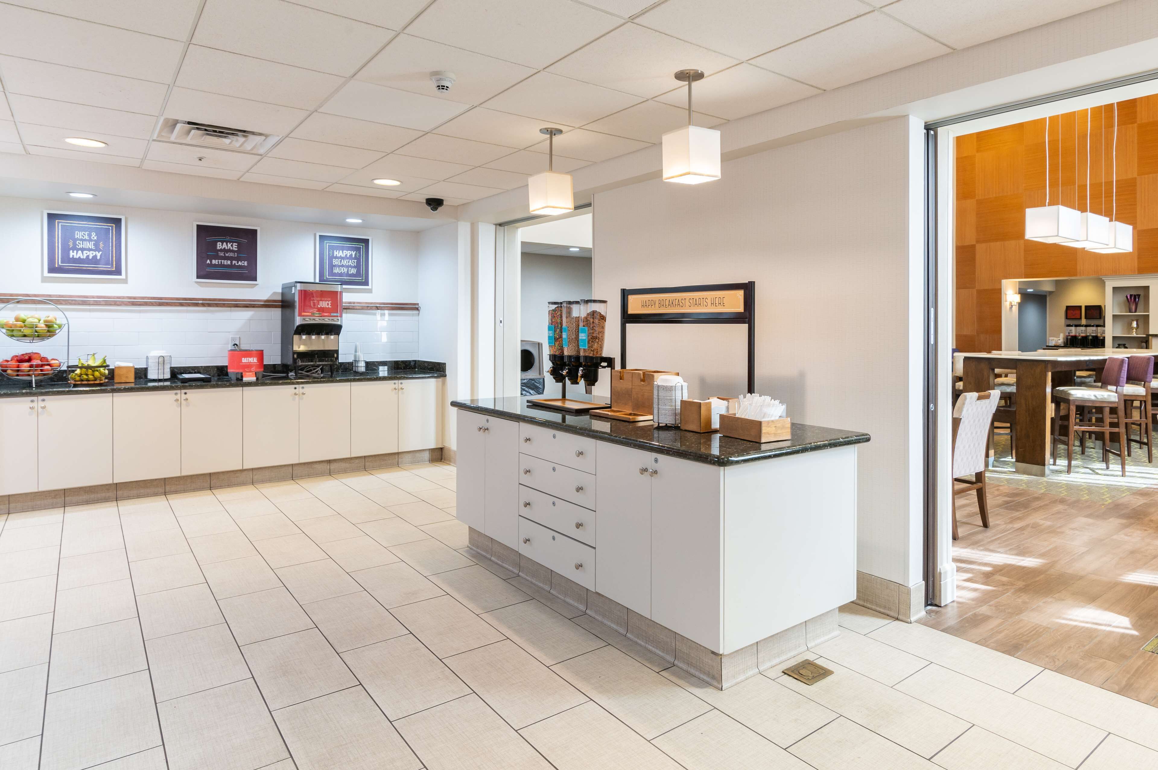 Hampton Inn & Suites Hartford Manchester Hampton Inn & Suites Hartford Manchester