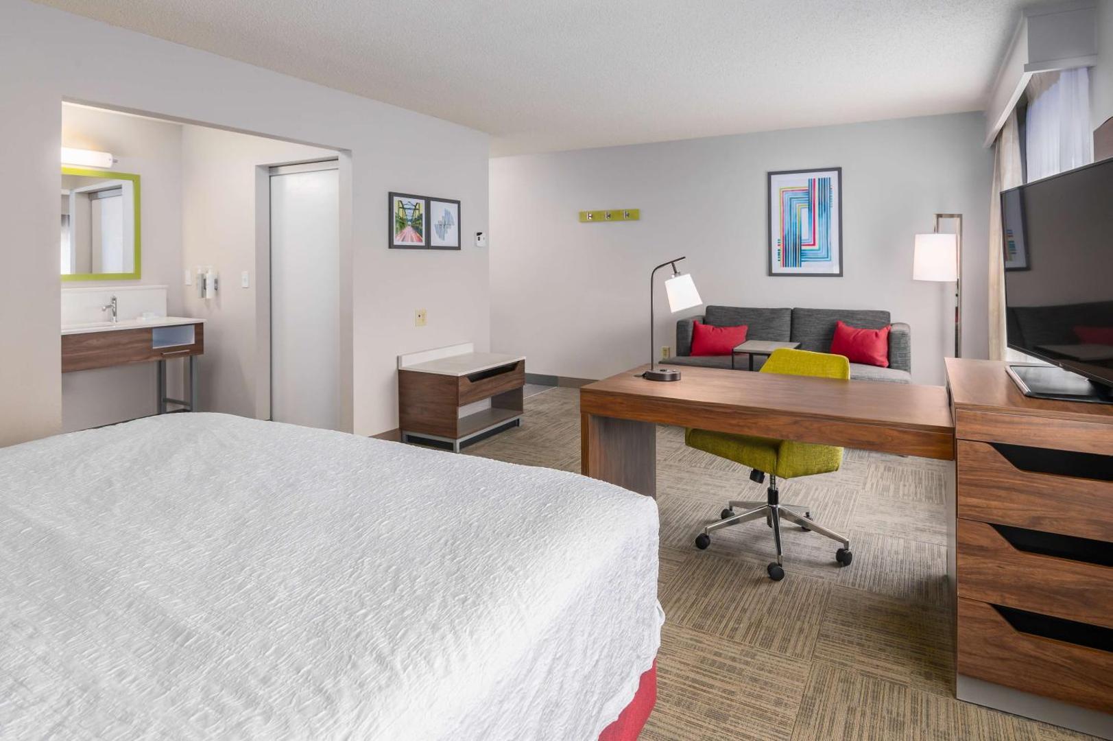 Hampton Inn & Suites Hartford Manchester Hampton Inn & Suites Hartford Manchester