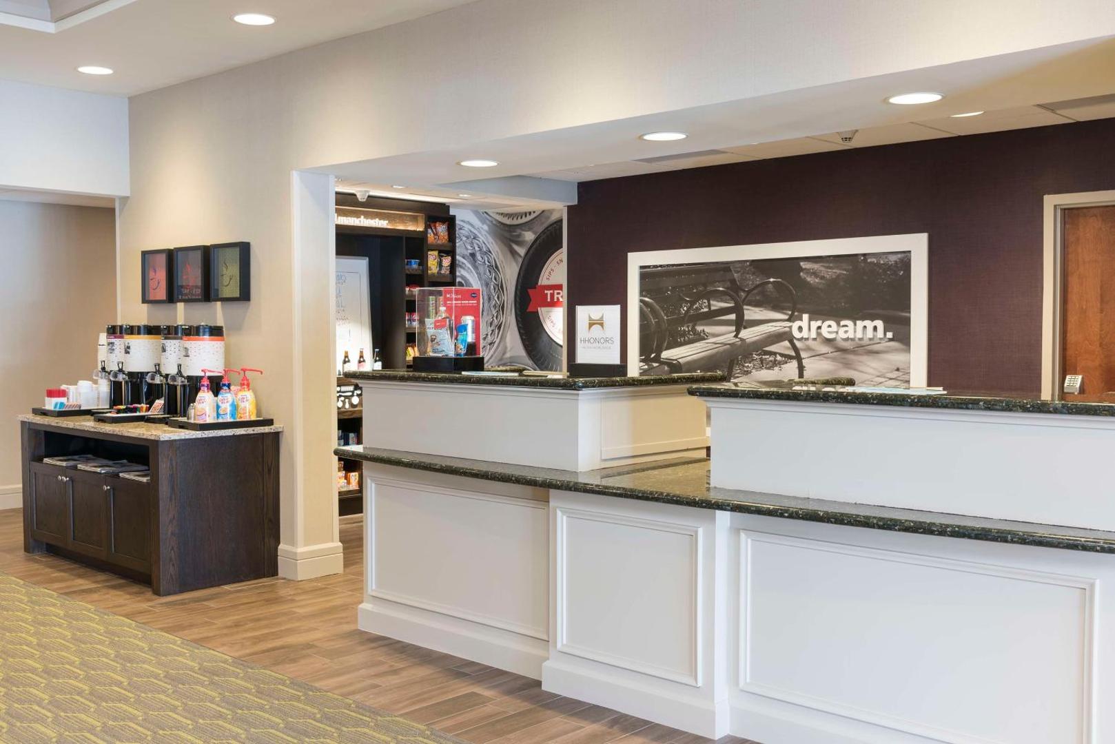 Hampton Inn & Suites Hartford Manchester Hampton Inn & Suites Hartford Manchester