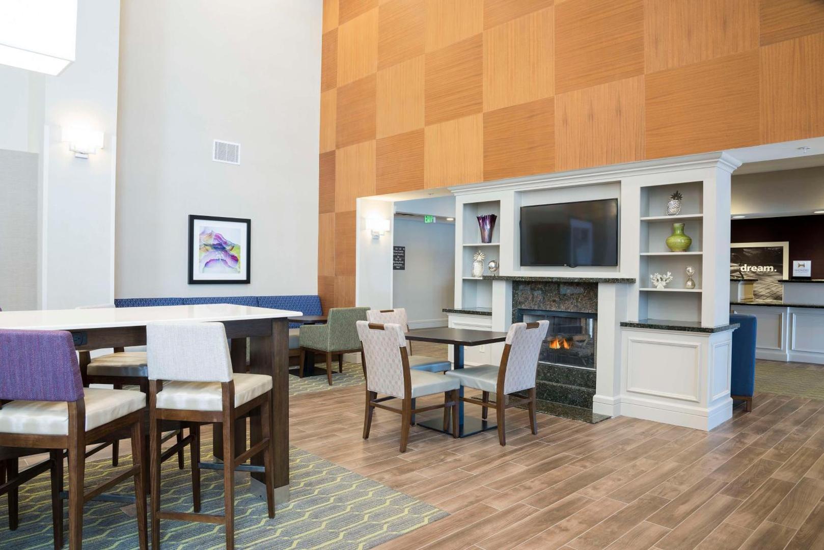 Hampton Inn & Suites Hartford Manchester Hampton Inn & Suites Hartford Manchester