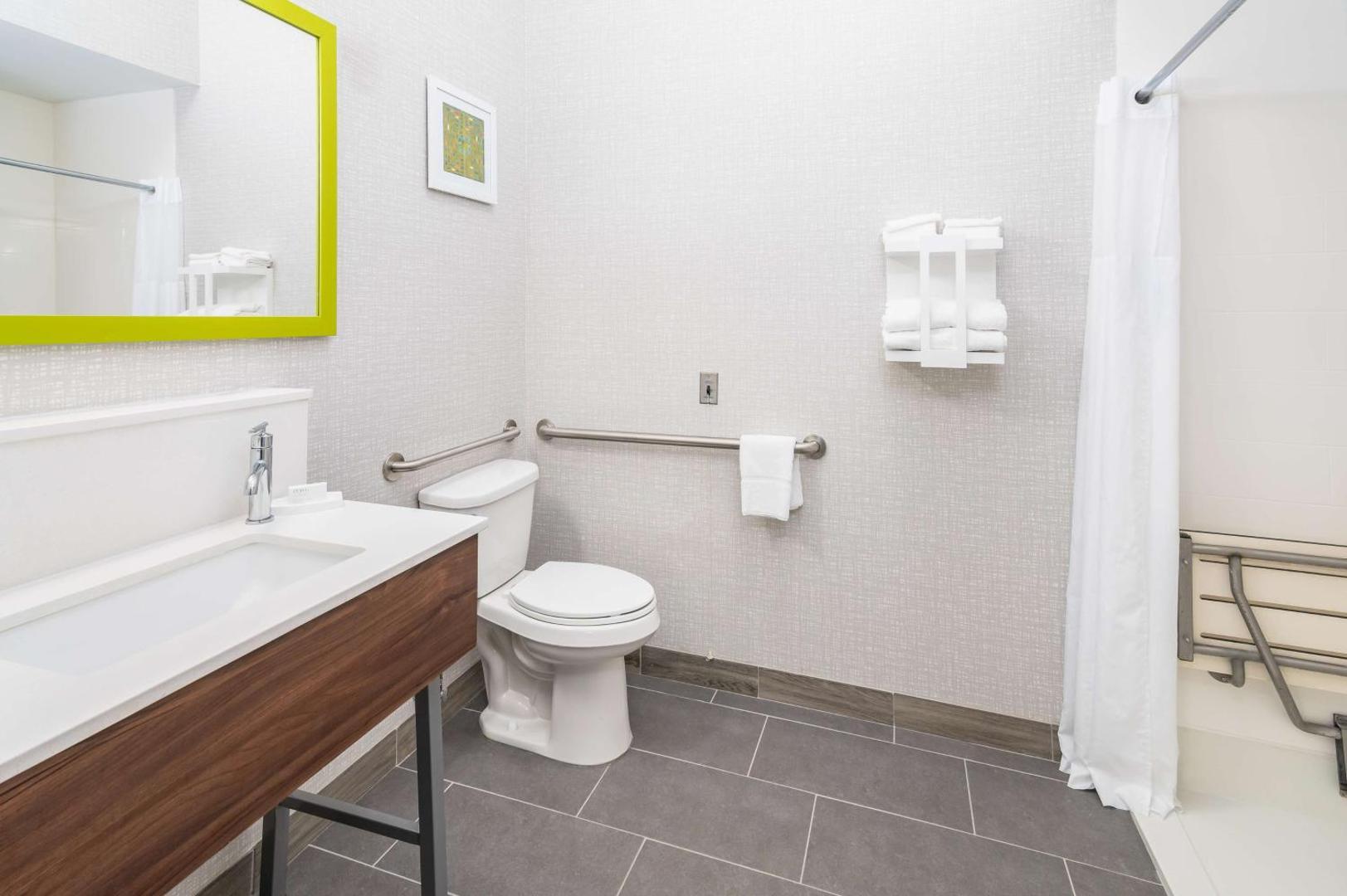 Hampton Inn & Suites Hartford Manchester Hampton Inn & Suites Hartford Manchester