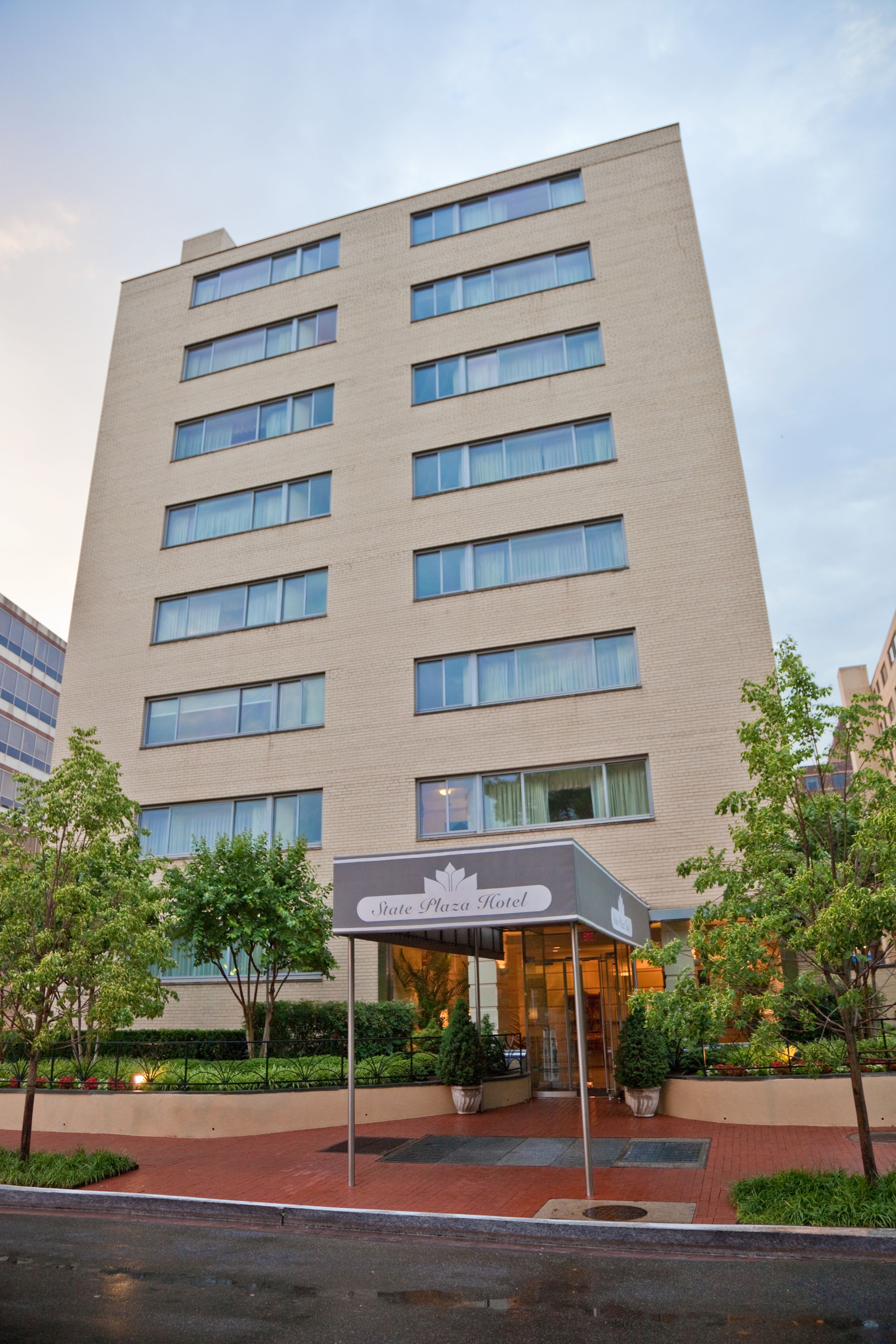 State Plaza Hotel State Plaza Hotel