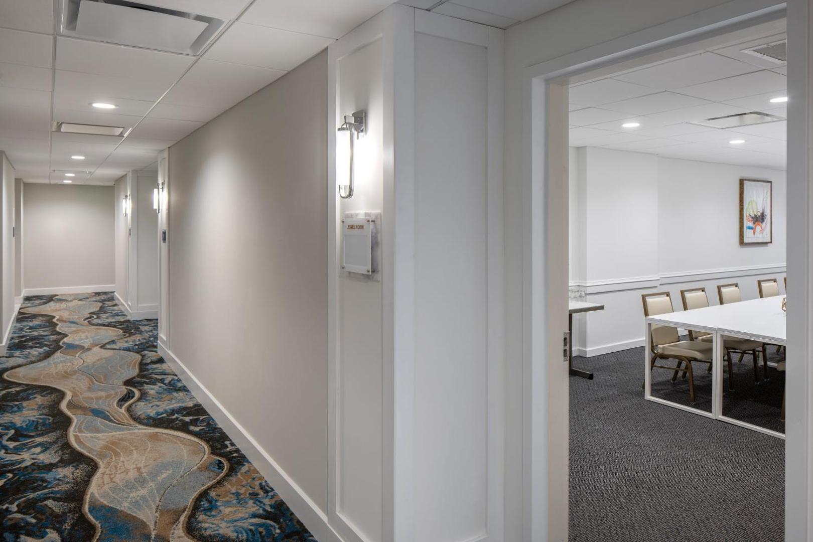 The Karol Hotel, St. Petersburg Clearwater, a Tribute Portfolio Hotel The Karol Hotel, St. Petersburg Clearwater, a Tribute Portfolio Hotel