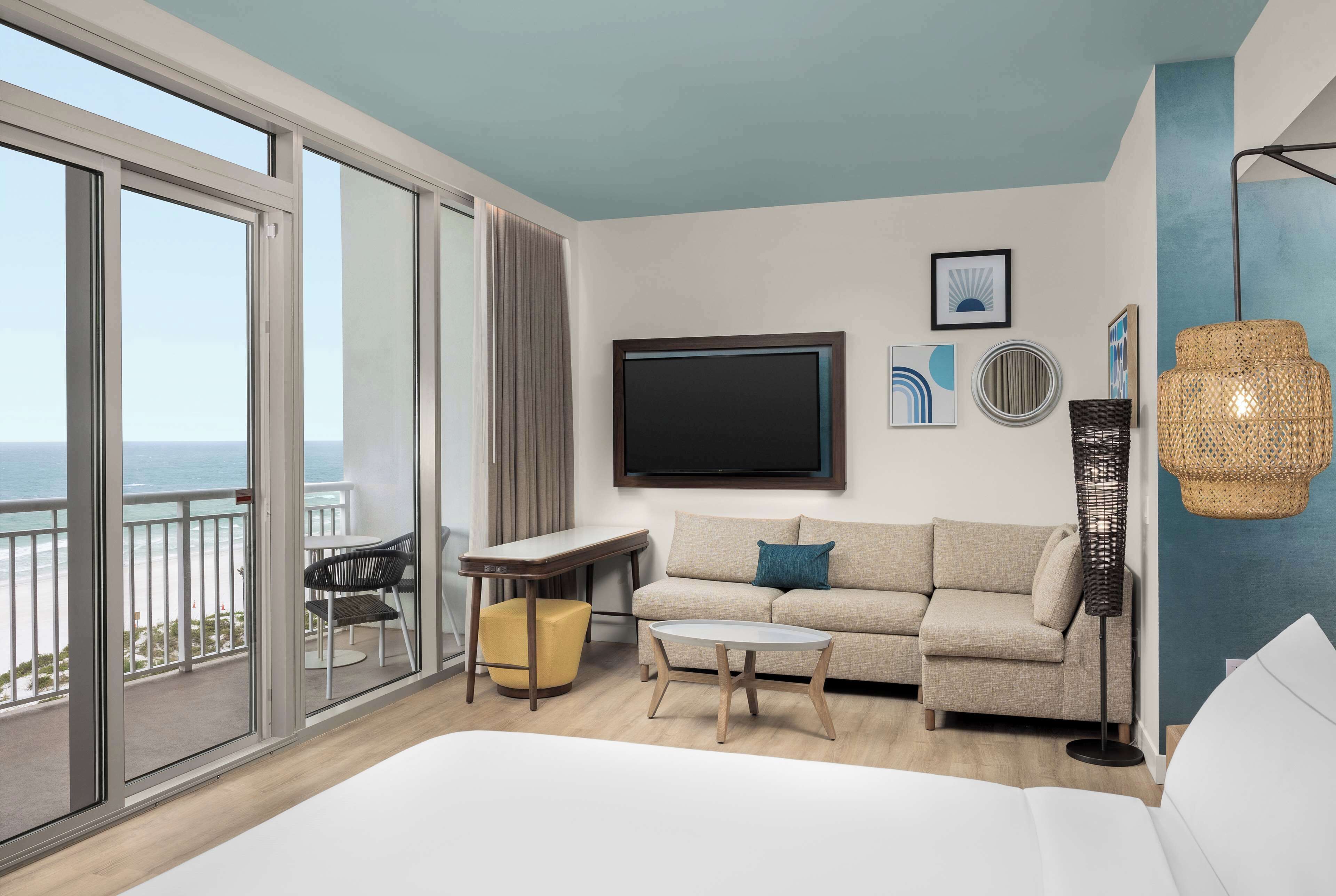 The Hiatus Clearwater Beach, Curio Collection by Hilton The Hiatus Clearwater Beach, Curio Collection by Hilton