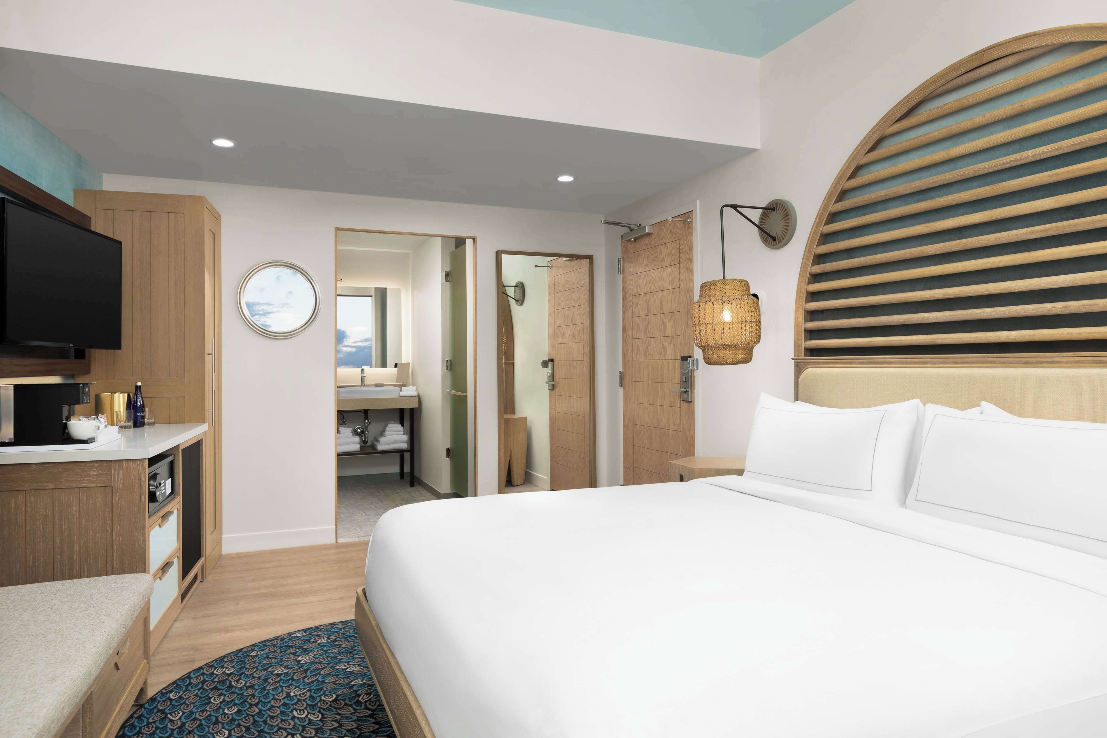 The Hiatus Clearwater Beach, Curio Collection by Hilton The Hiatus Clearwater Beach, Curio Collection by Hilton