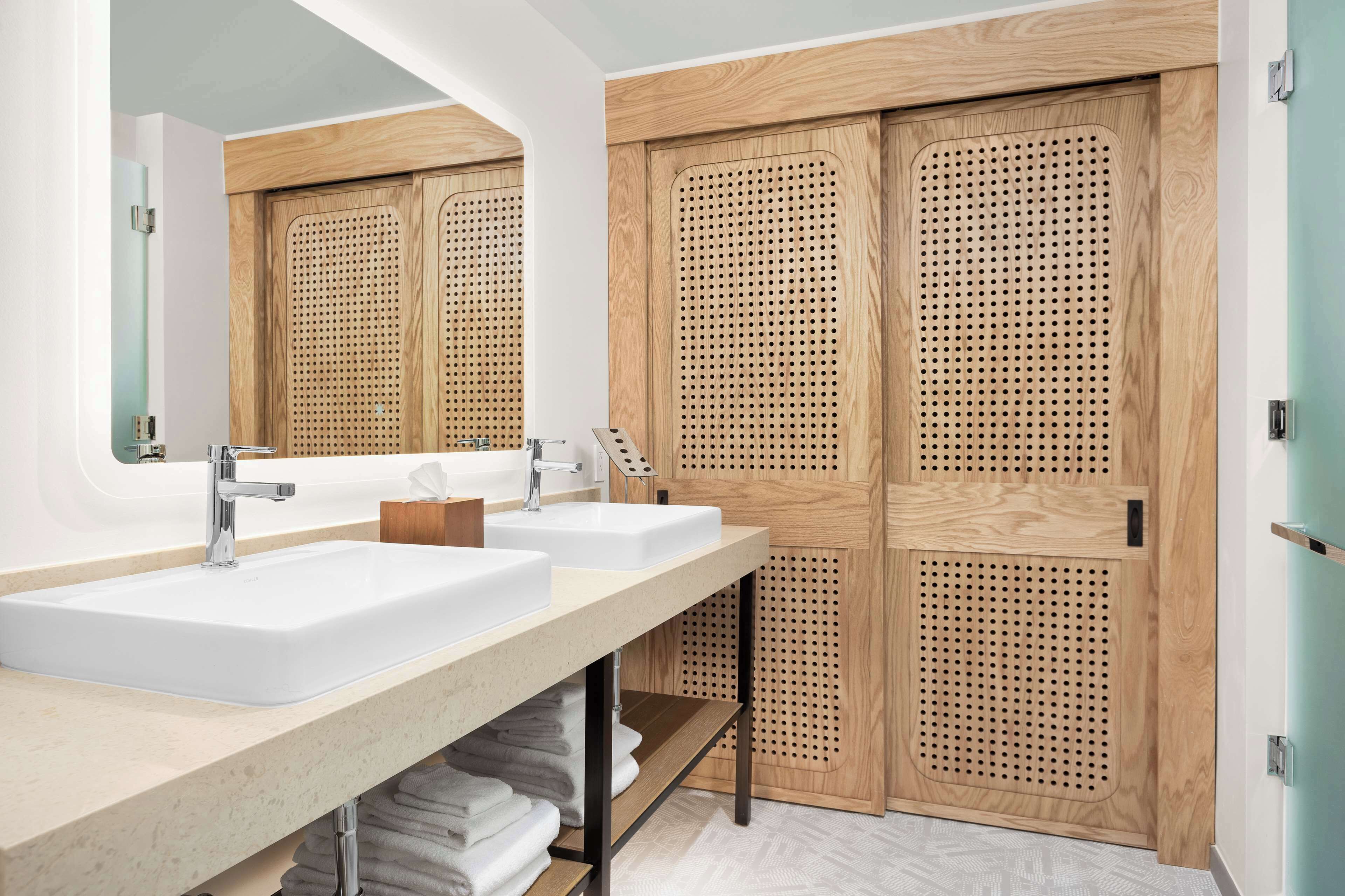 The Hiatus Clearwater Beach, Curio Collection by Hilton The Hiatus Clearwater Beach, Curio Collection by Hilton