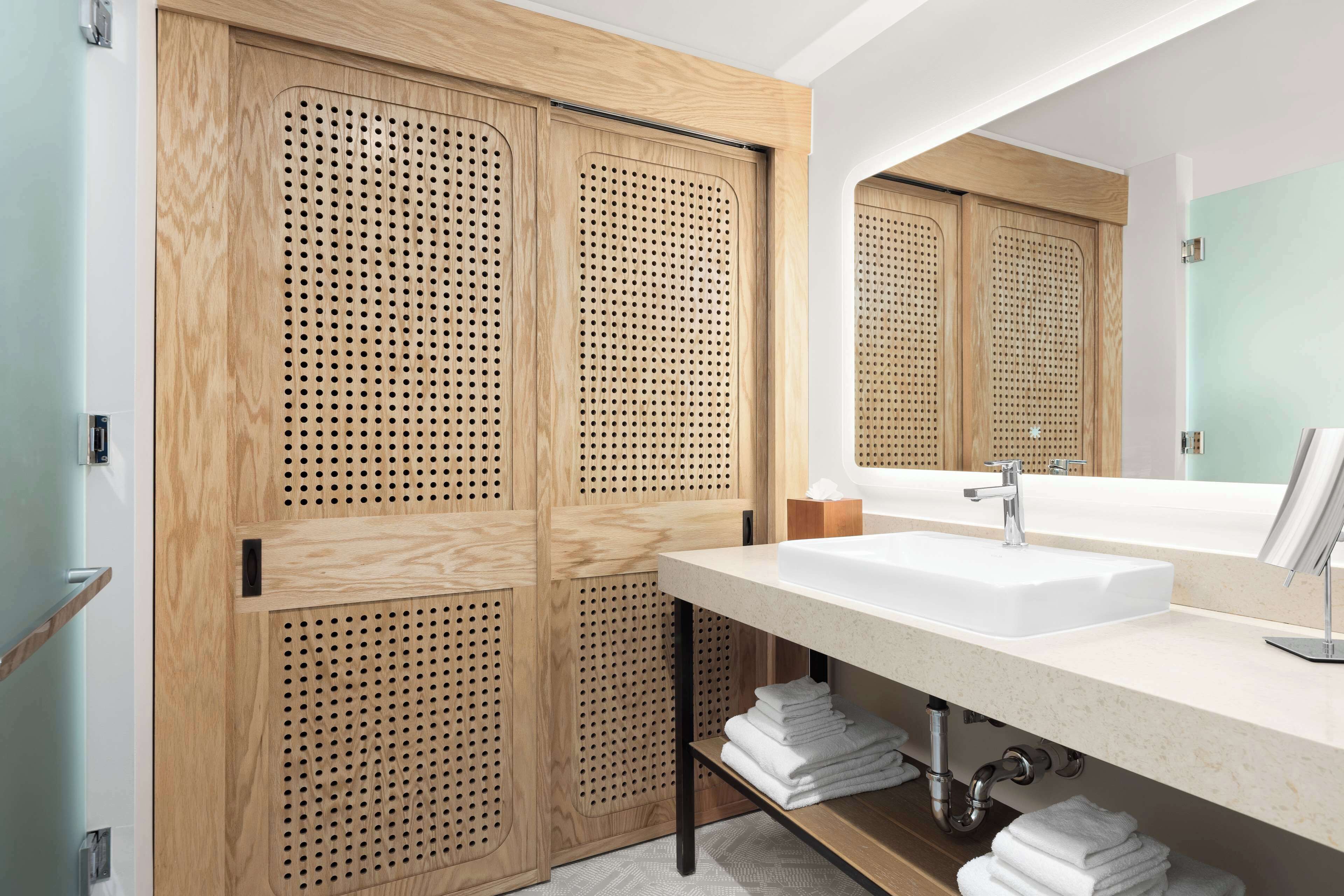 The Hiatus Clearwater Beach, Curio Collection by Hilton The Hiatus Clearwater Beach, Curio Collection by Hilton