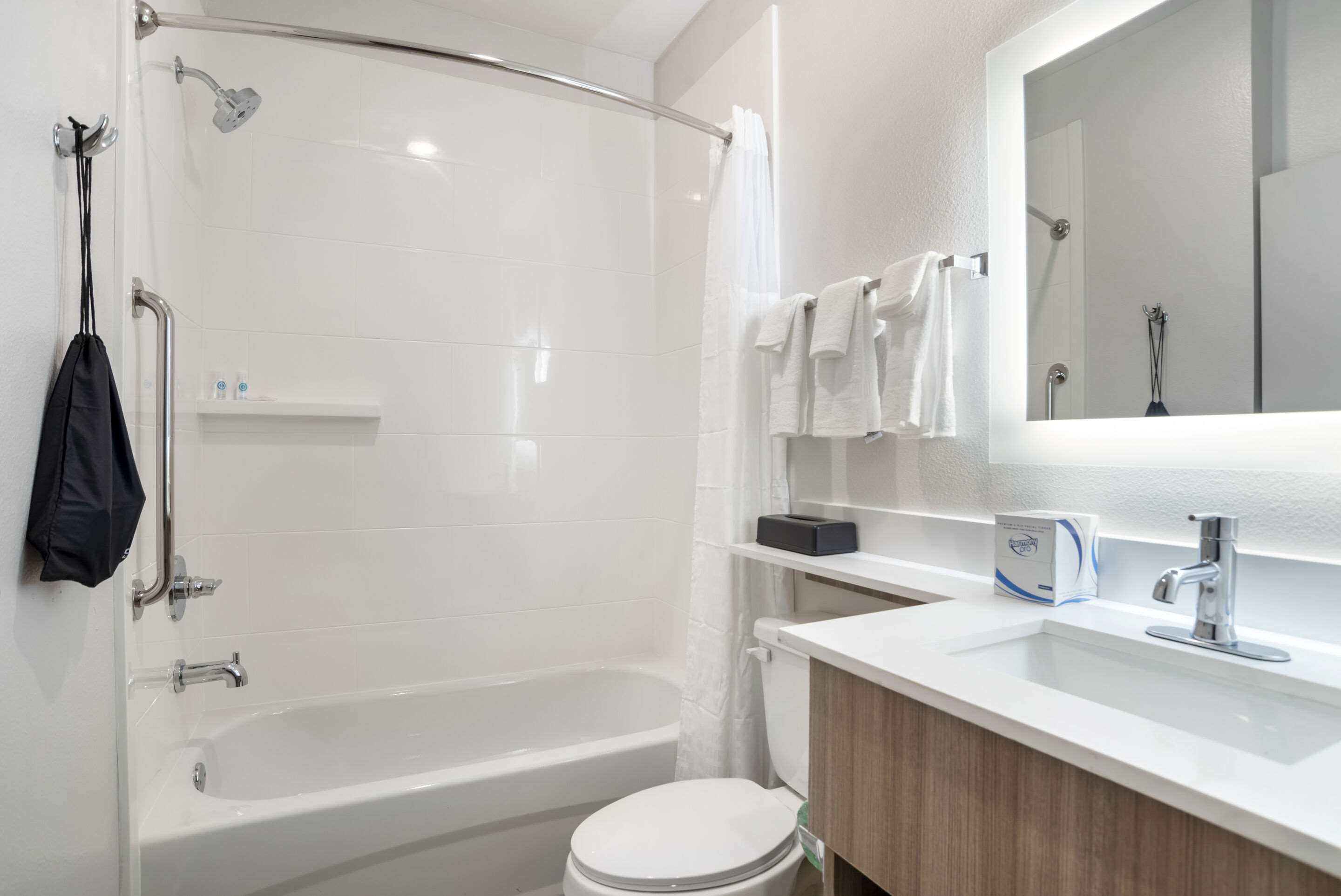 Comfort Inn & Suites Comfort Inn & Suites