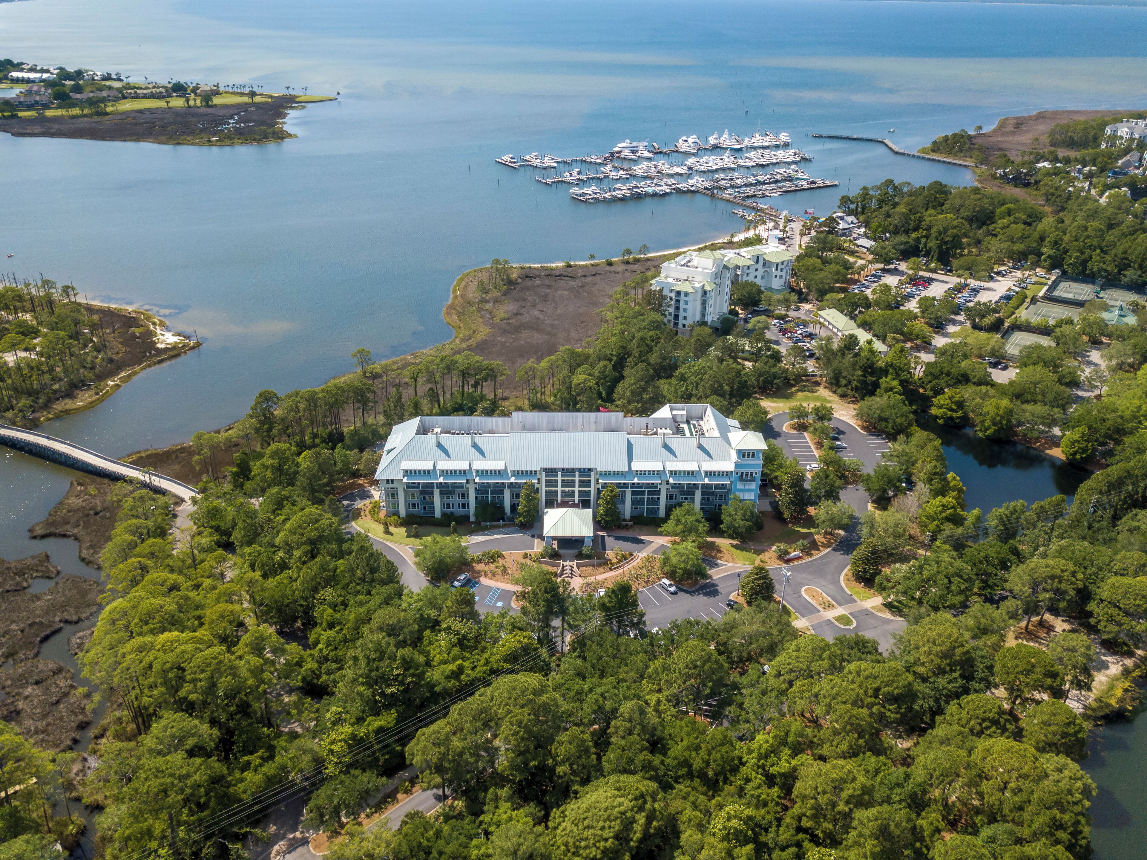 Hilton Grand Vacations Club in Sandestin Golf and Beach Resort Hilton Grand Vacations Club in Sandestin Golf and Beach Resort