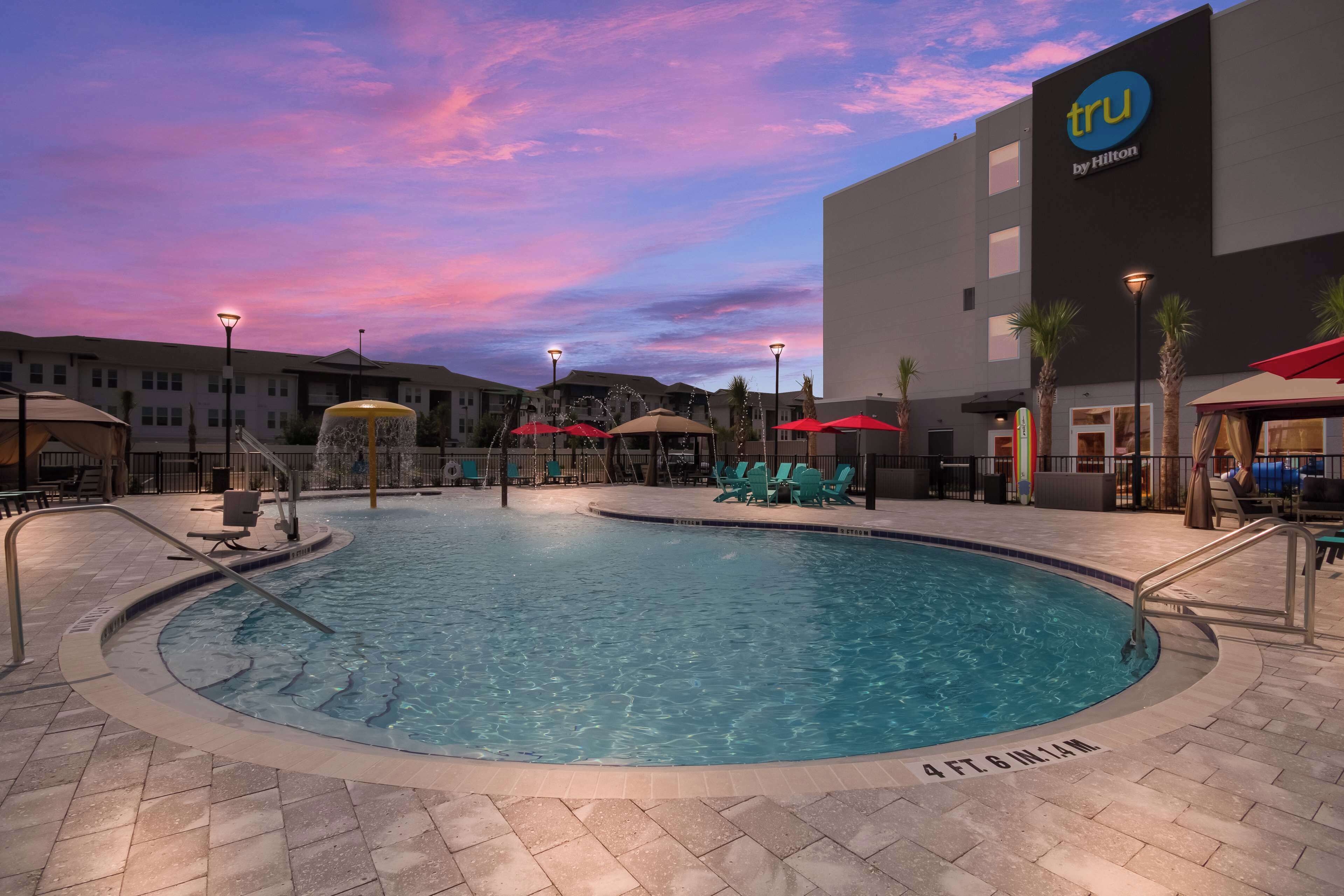 Tru by Hilton Destin Tru by Hilton Destin