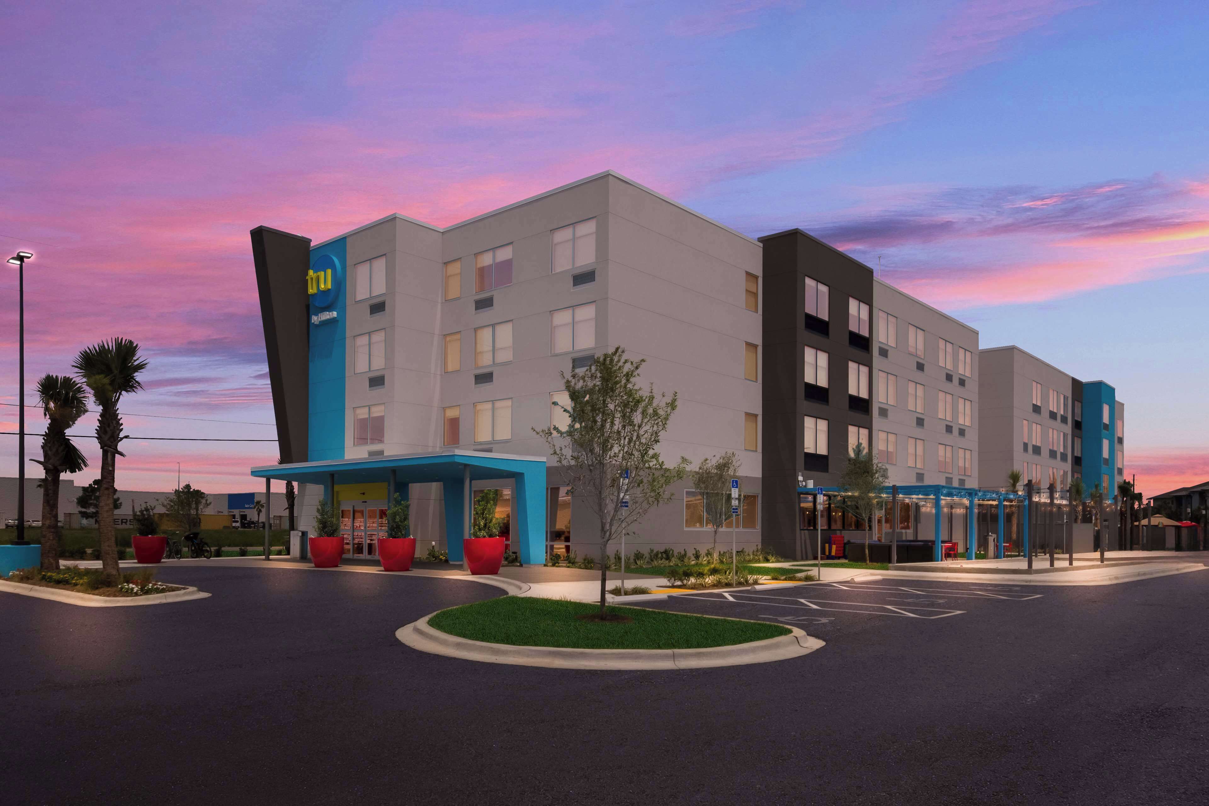 Tru by Hilton Destin Tru by Hilton Destin