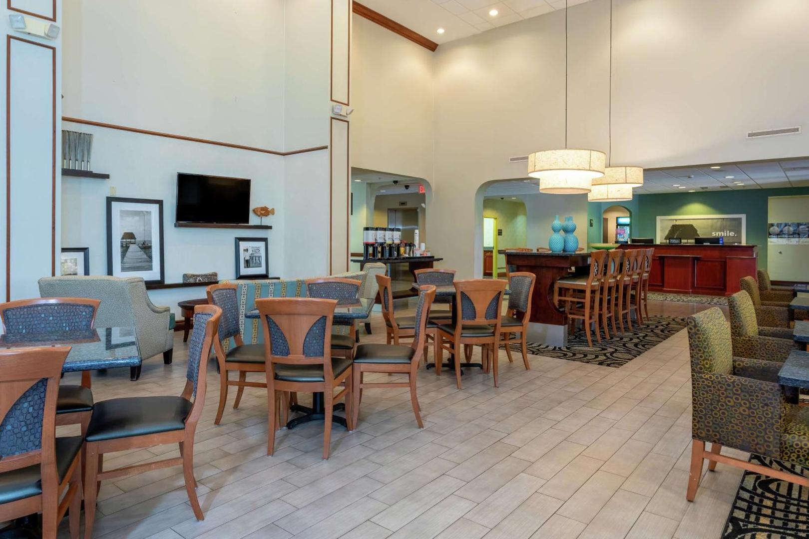 Hampton Inn & Suites Ft. Pierce Hampton Inn & Suites Ft. Pierce