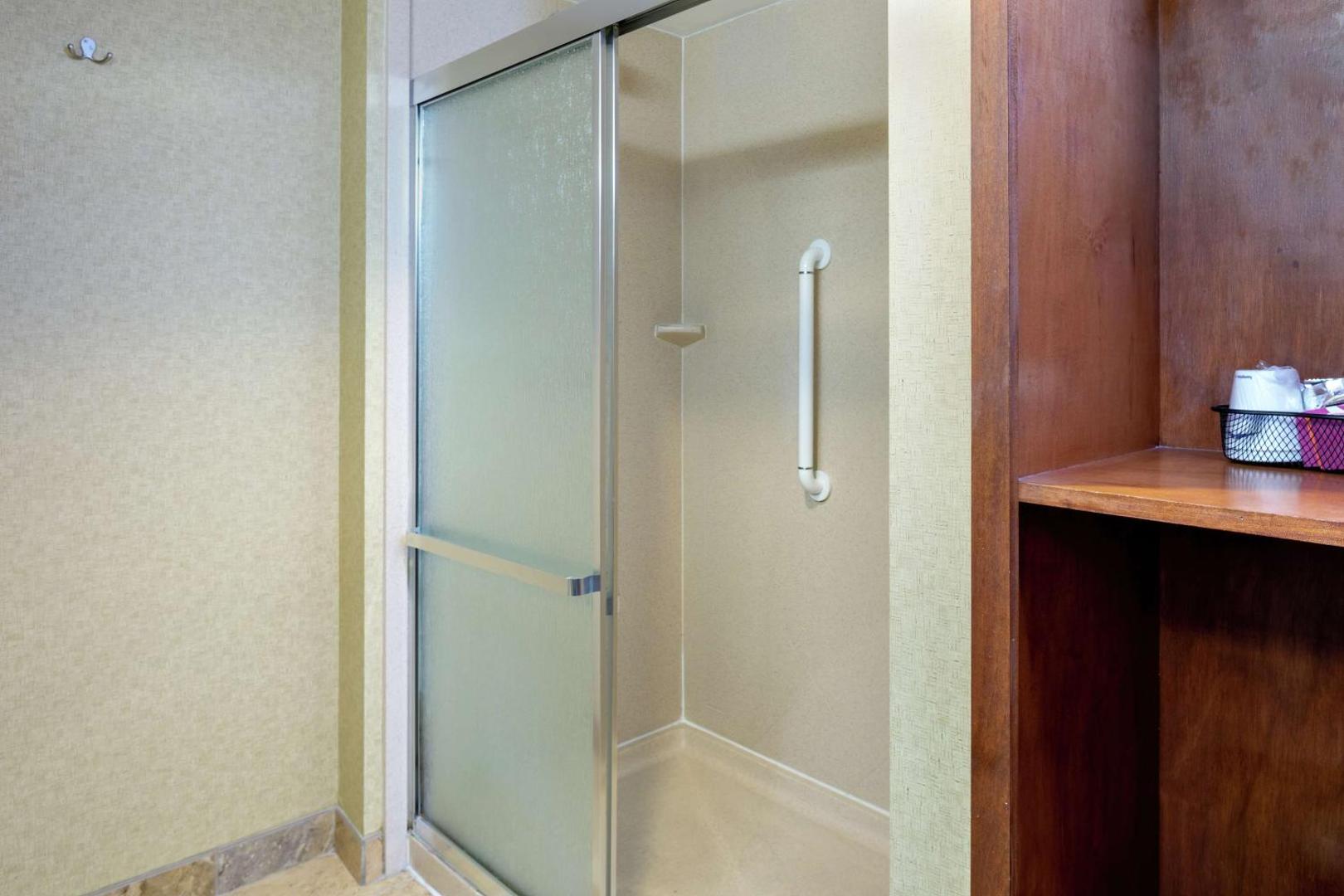 Hampton Inn & Suites Ft. Pierce Hampton Inn & Suites Ft. Pierce