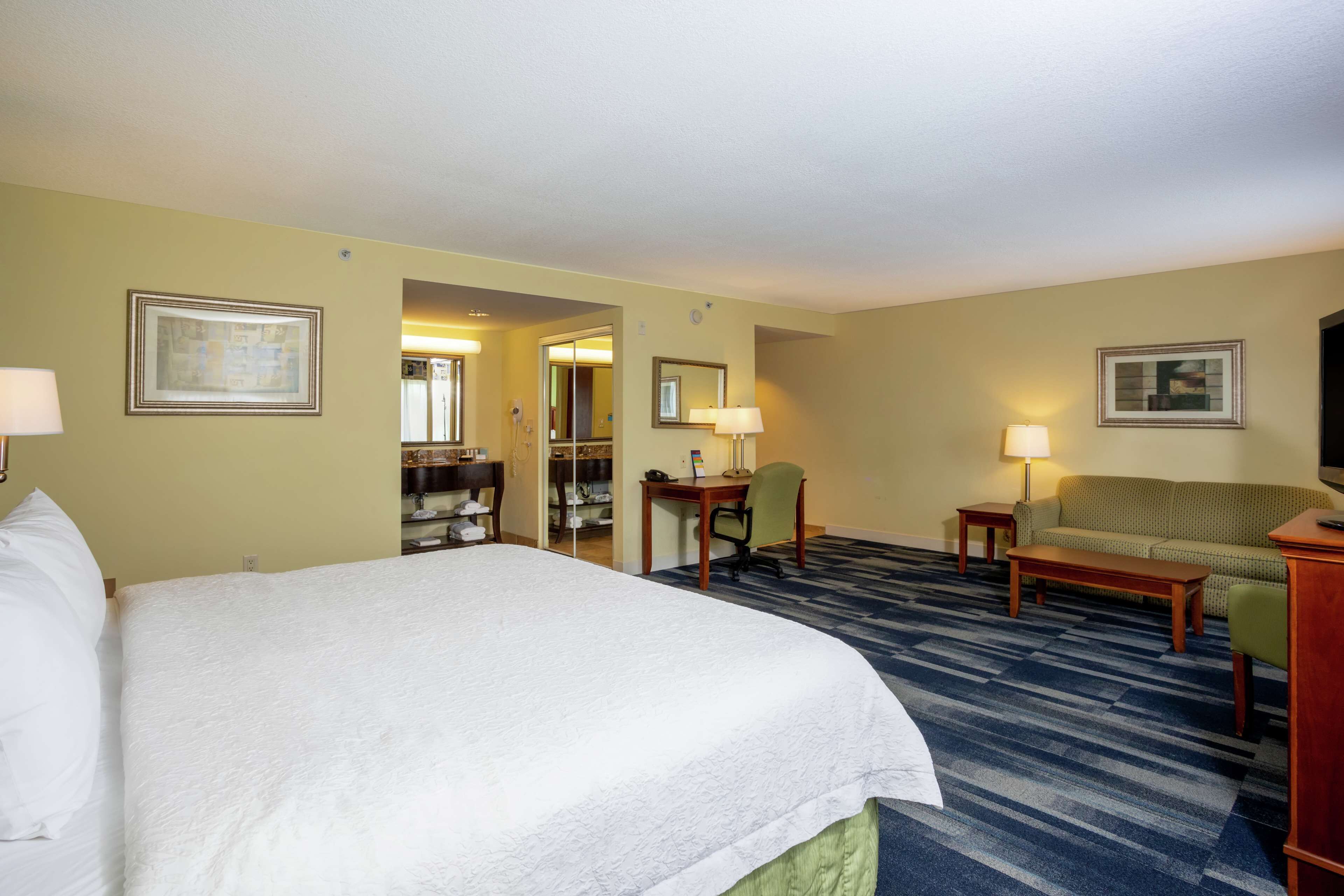 Hampton Inn & Suites Ft. Pierce Hampton Inn & Suites Ft. Pierce
