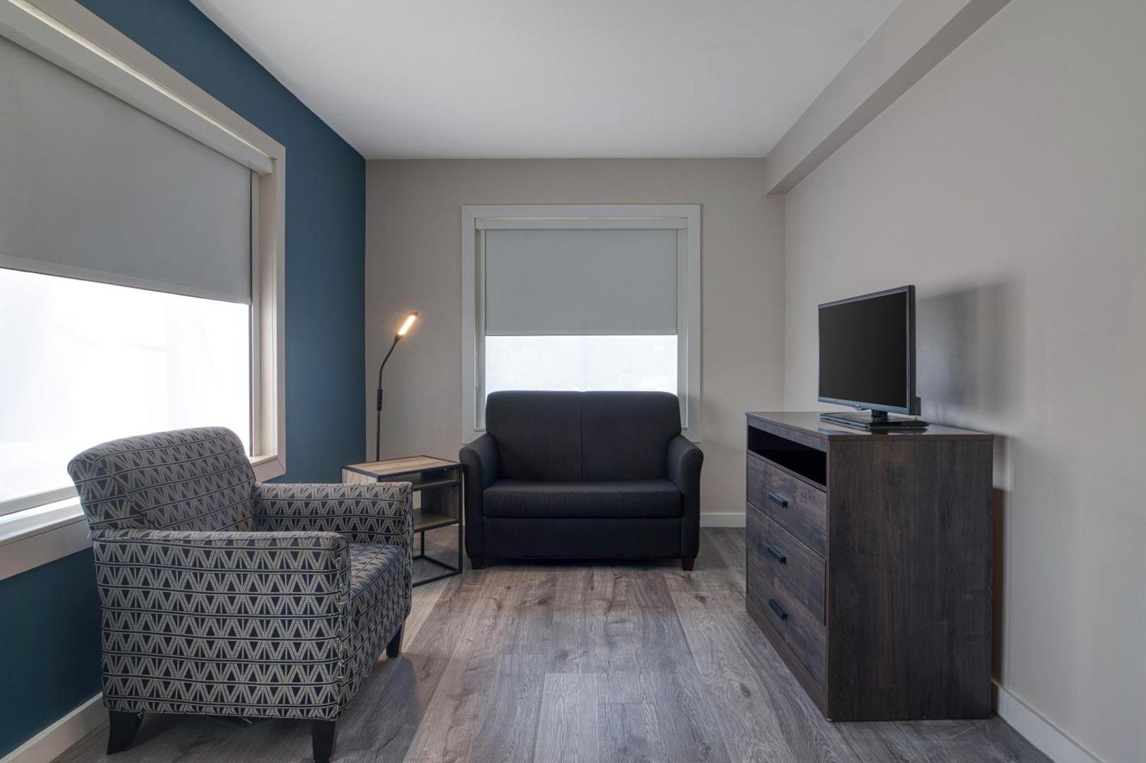 HOM Hotel Gainesville, SureStay Collection by Best Western HOM Hotel Gainesville, SureStay Collection by Best Western