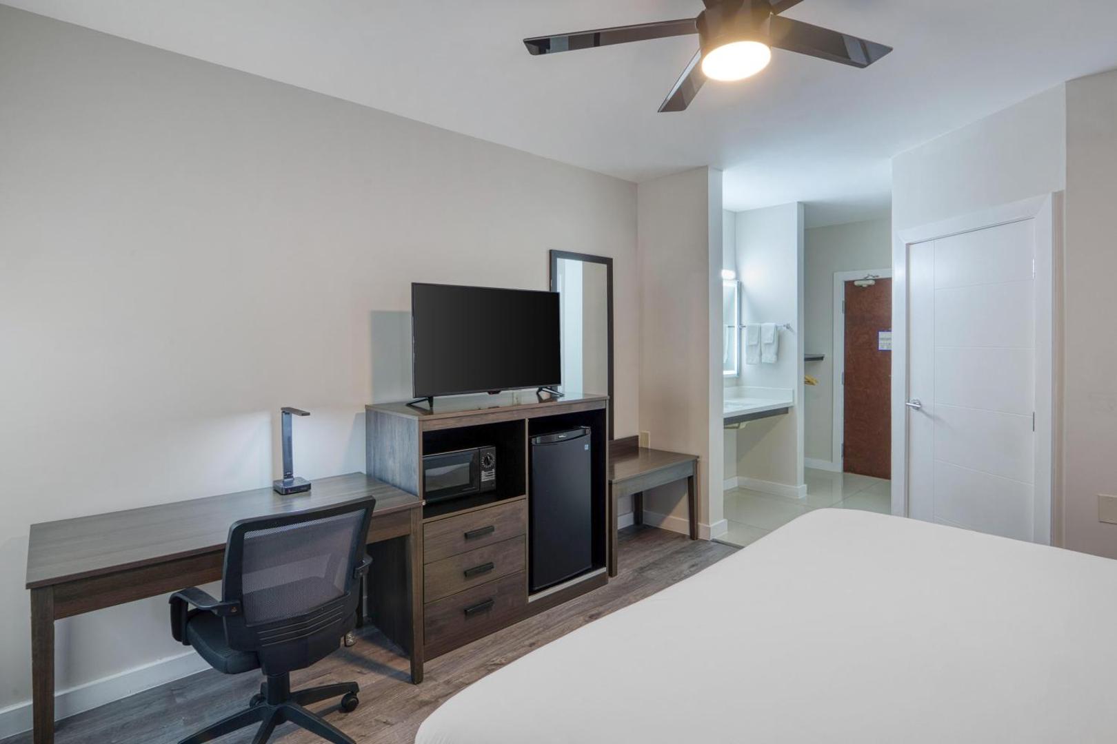 HOM Hotel Gainesville, SureStay Collection by Best Western HOM Hotel Gainesville, SureStay Collection by Best Western