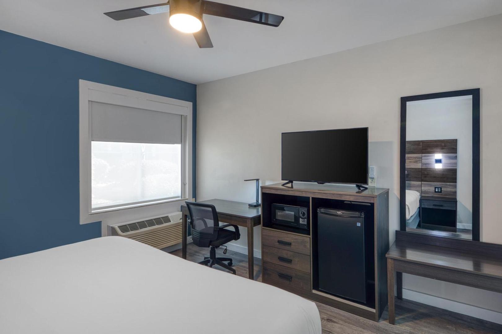 HOM Hotel Gainesville, SureStay Collection by Best Western HOM Hotel Gainesville, SureStay Collection by Best Western