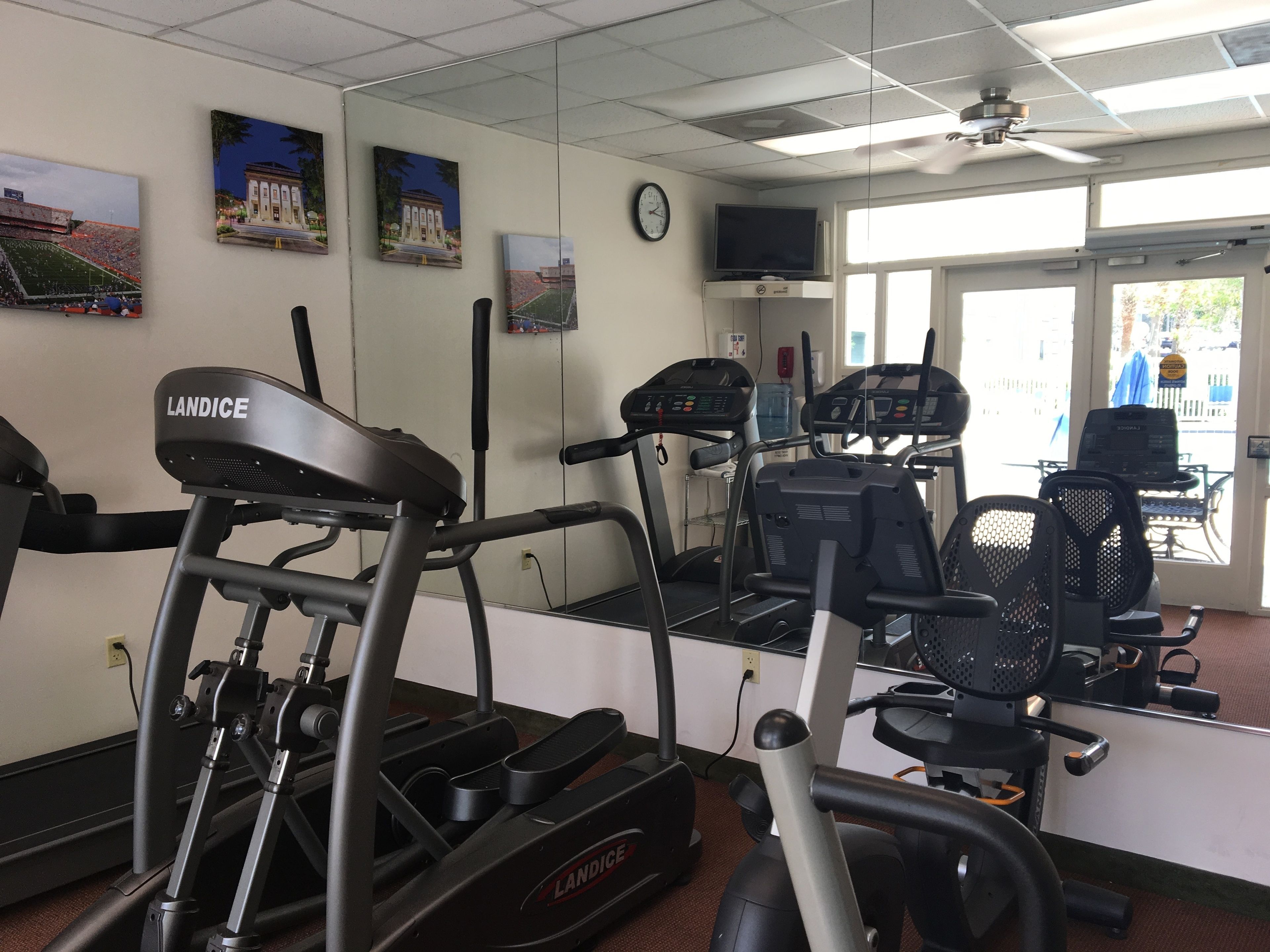 HOM Hotel Gainesville, SureStay Collection by Best Western HOM Hotel Gainesville, SureStay Collection by Best Western