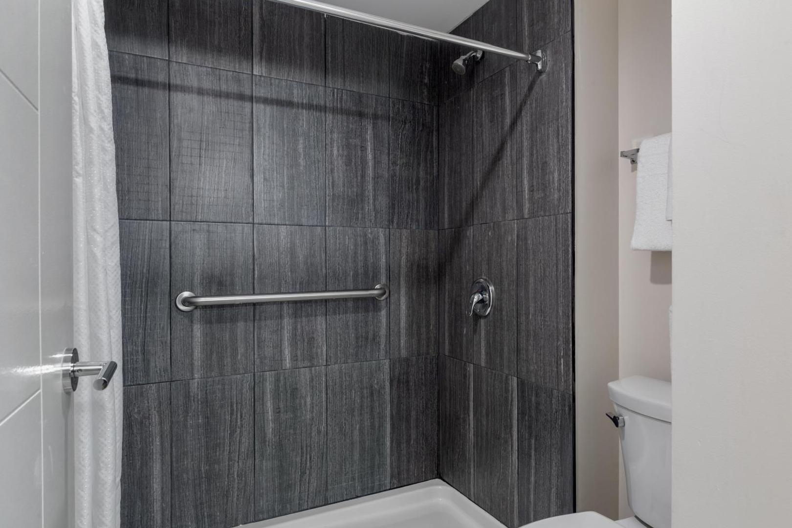 HOM Hotel Gainesville, SureStay Collection by Best Western HOM Hotel Gainesville, SureStay Collection by Best Western