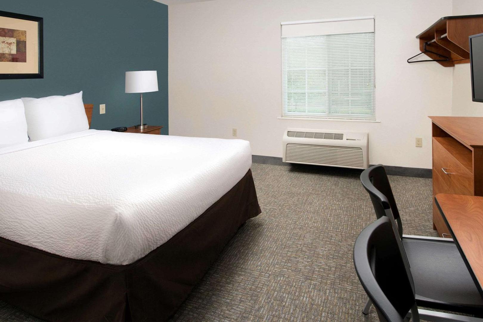 WoodSpring Suites Gainesville I-75 WoodSpring Suites Gainesville I-75