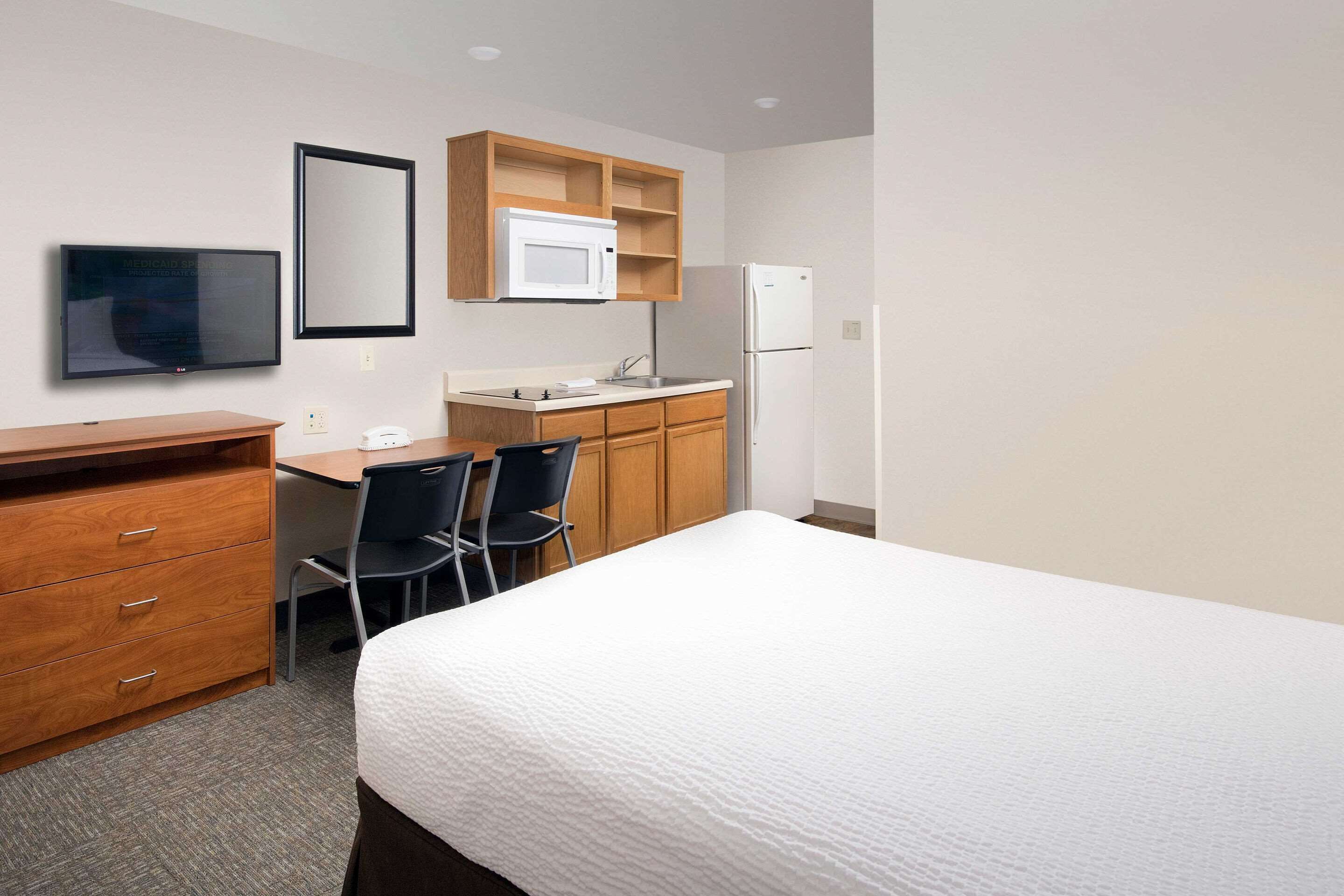 WoodSpring Suites Gainesville I-75 WoodSpring Suites Gainesville I-75