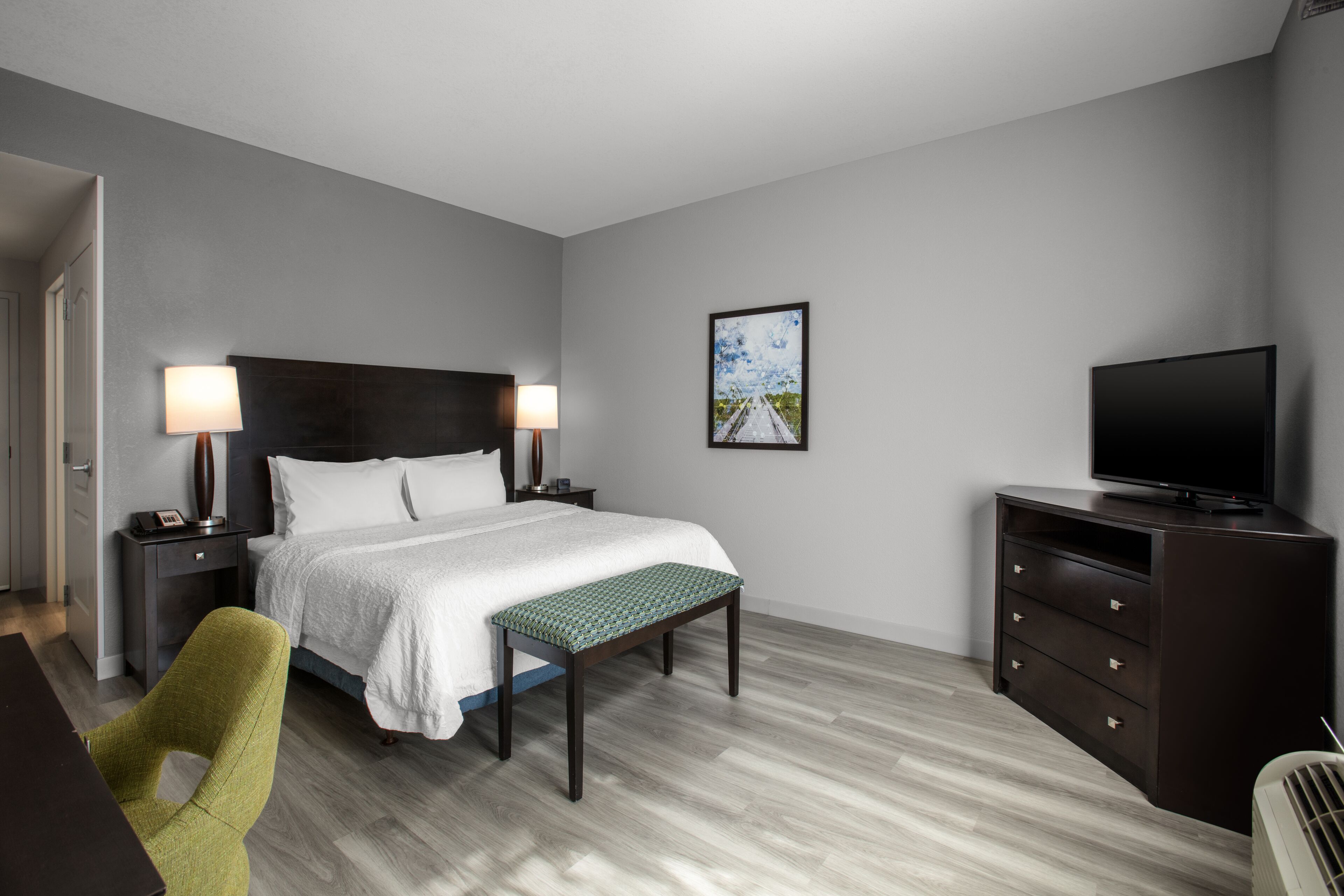 Hampton Inn and Suites Miami-South/Homestead Hampton Inn and Suites Miami-South/Homestead