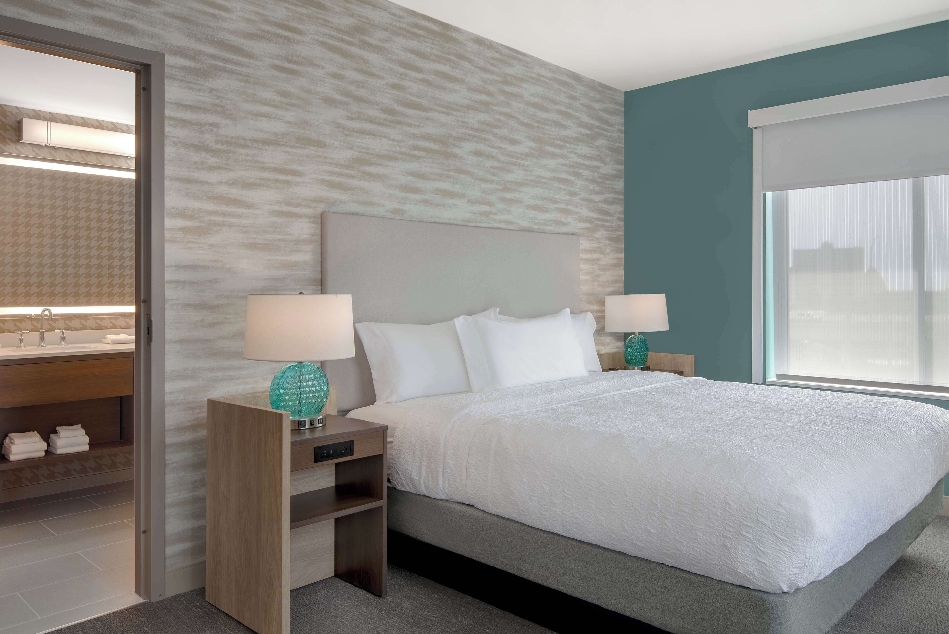 Home2 Suites by Hilton Jacksonville Downtown