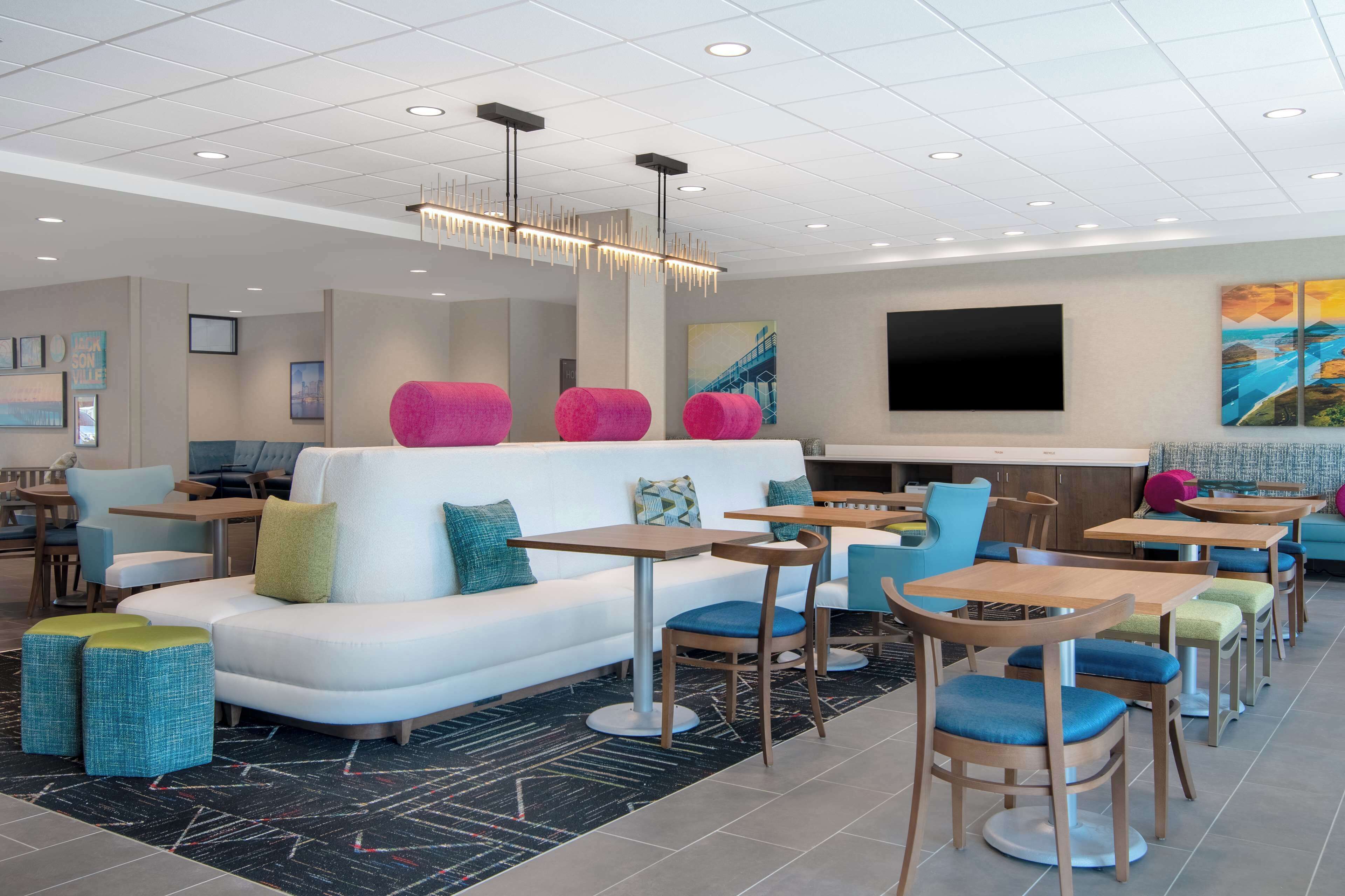 Home2 Suites by Hilton Jacksonville Downtown