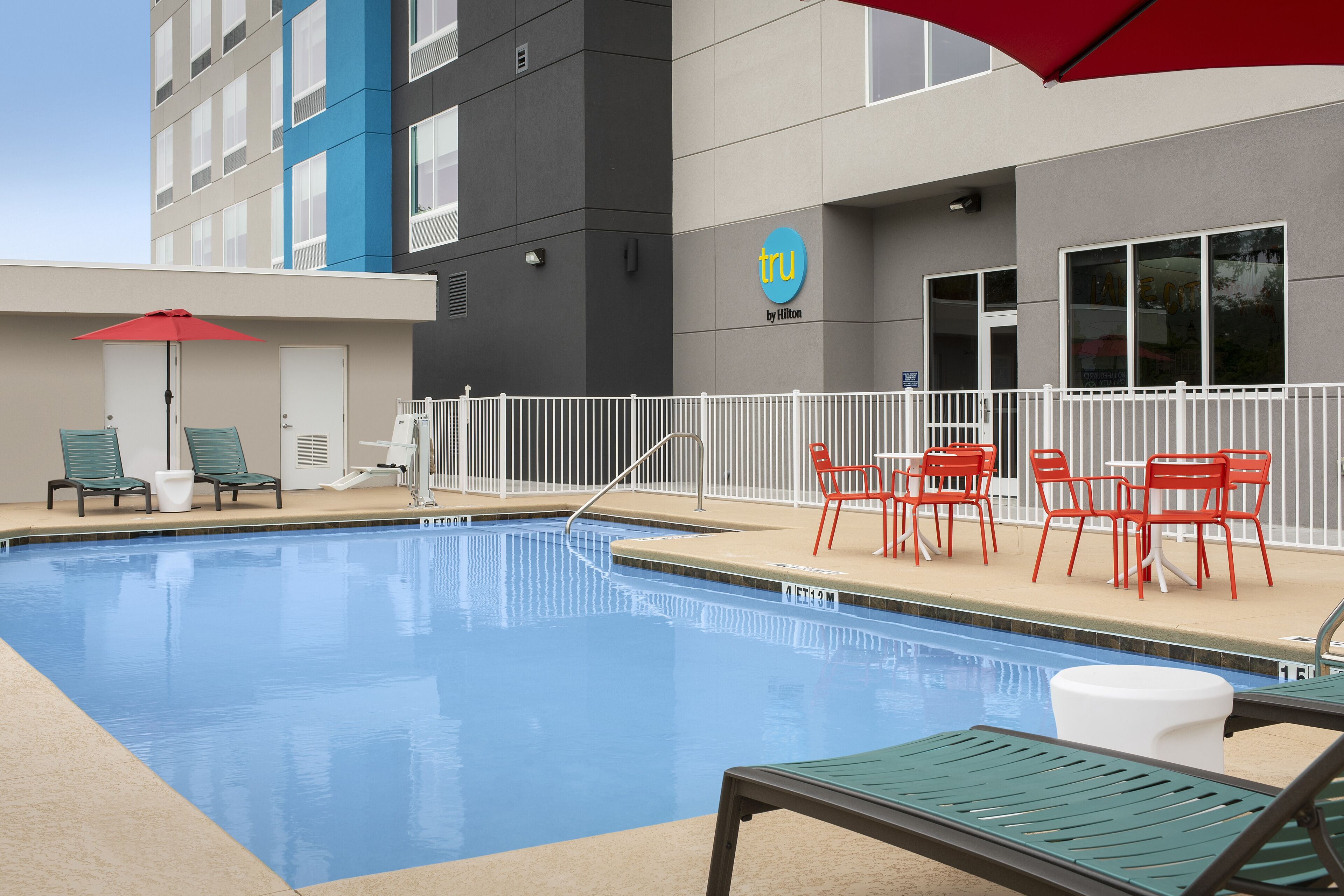 Tru by Hilton Jacksonville Airport I-95