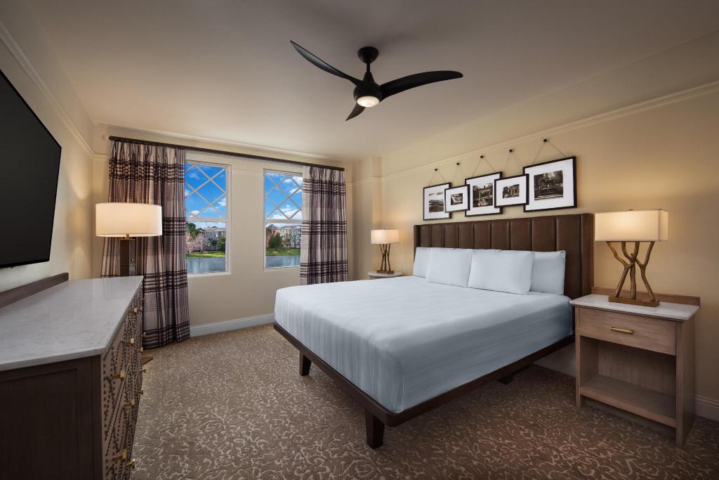 Disney's Saratoga Springs Resort & Spa