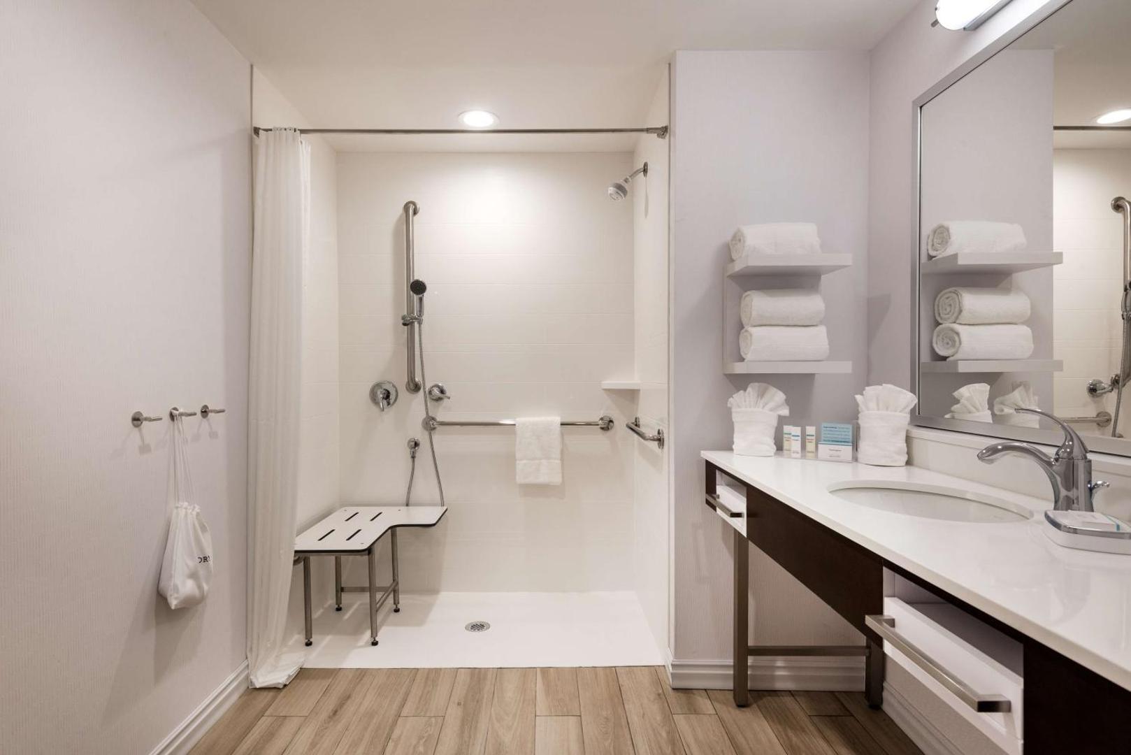 Hampton Inn & Suites West Melbourne Palm Bay Road Hampton Inn & Suites West Melbourne Palm Bay Road