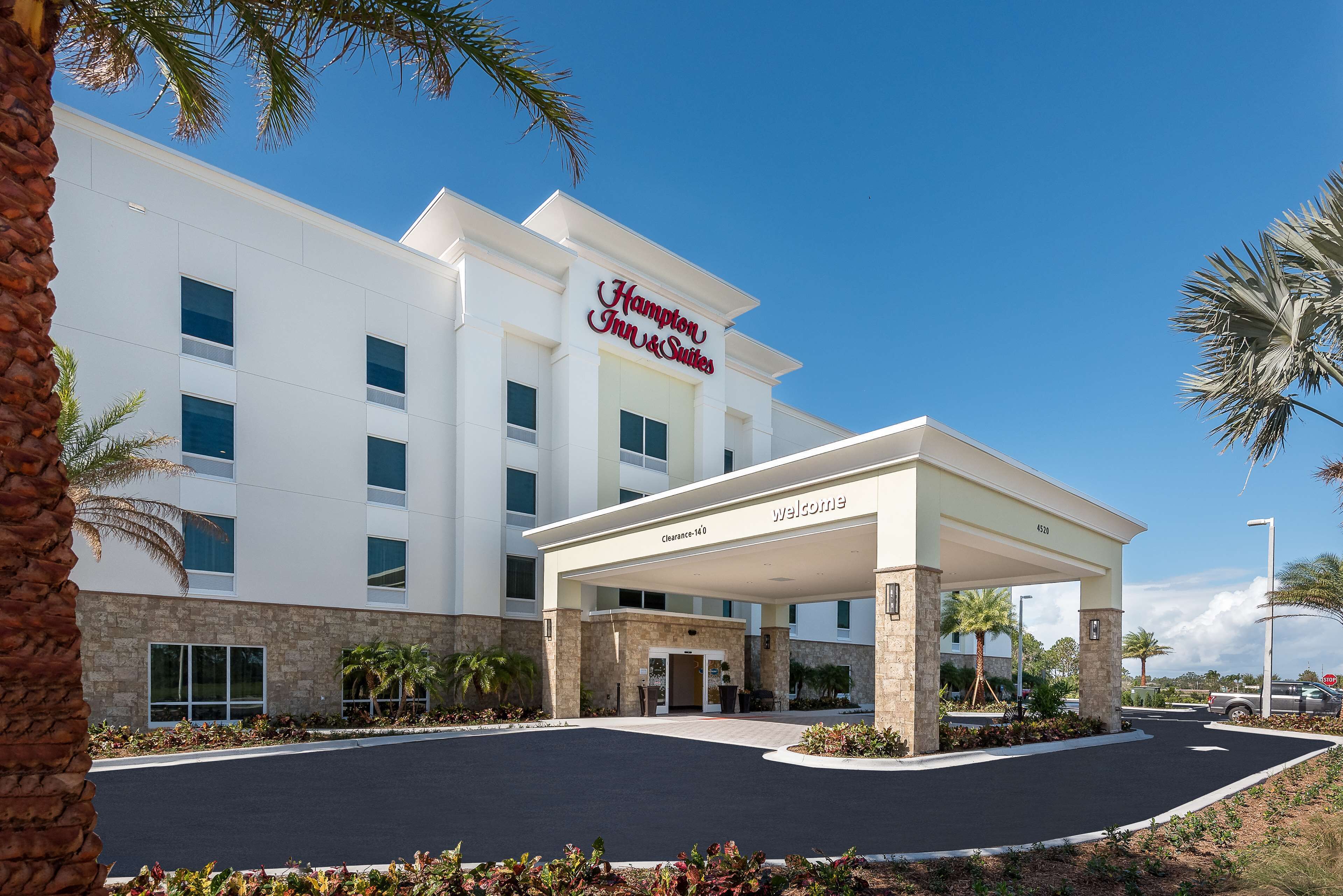 Hampton Inn & Suites West Melbourne Palm Bay Road Hampton Inn & Suites West Melbourne Palm Bay Road