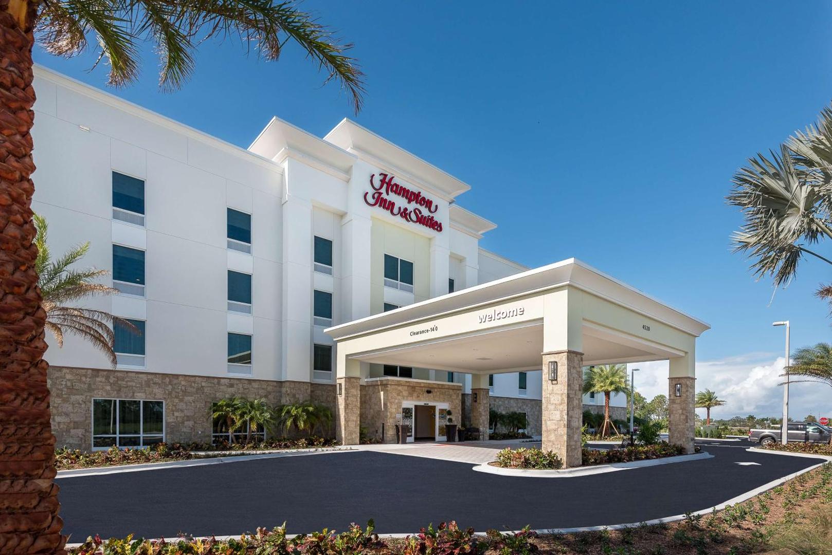 Hampton Inn & Suites West Melbourne Palm Bay Road Hampton Inn & Suites West Melbourne Palm Bay Road