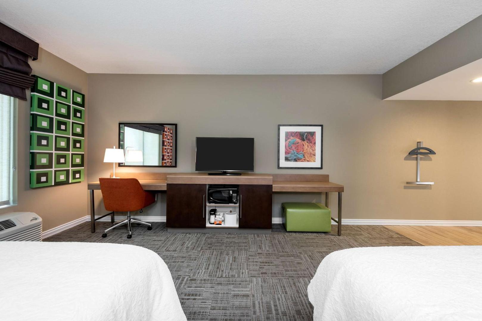 Hampton Inn & Suites West Melbourne Palm Bay Road Hampton Inn & Suites West Melbourne Palm Bay Road
