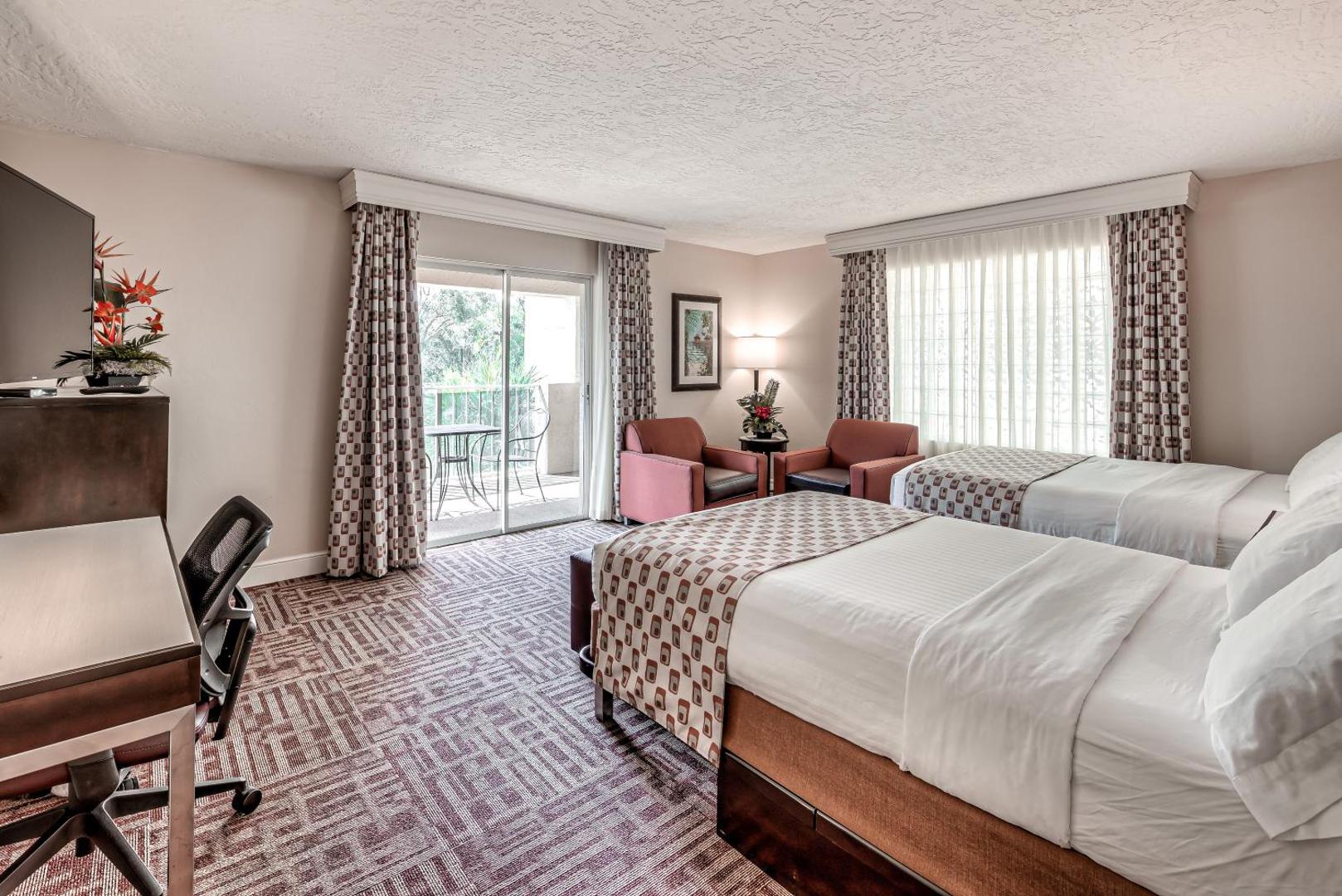 Inn of Naples, Tapestry Collection by Hilton Inn of Naples, Tapestry Collection by Hilton