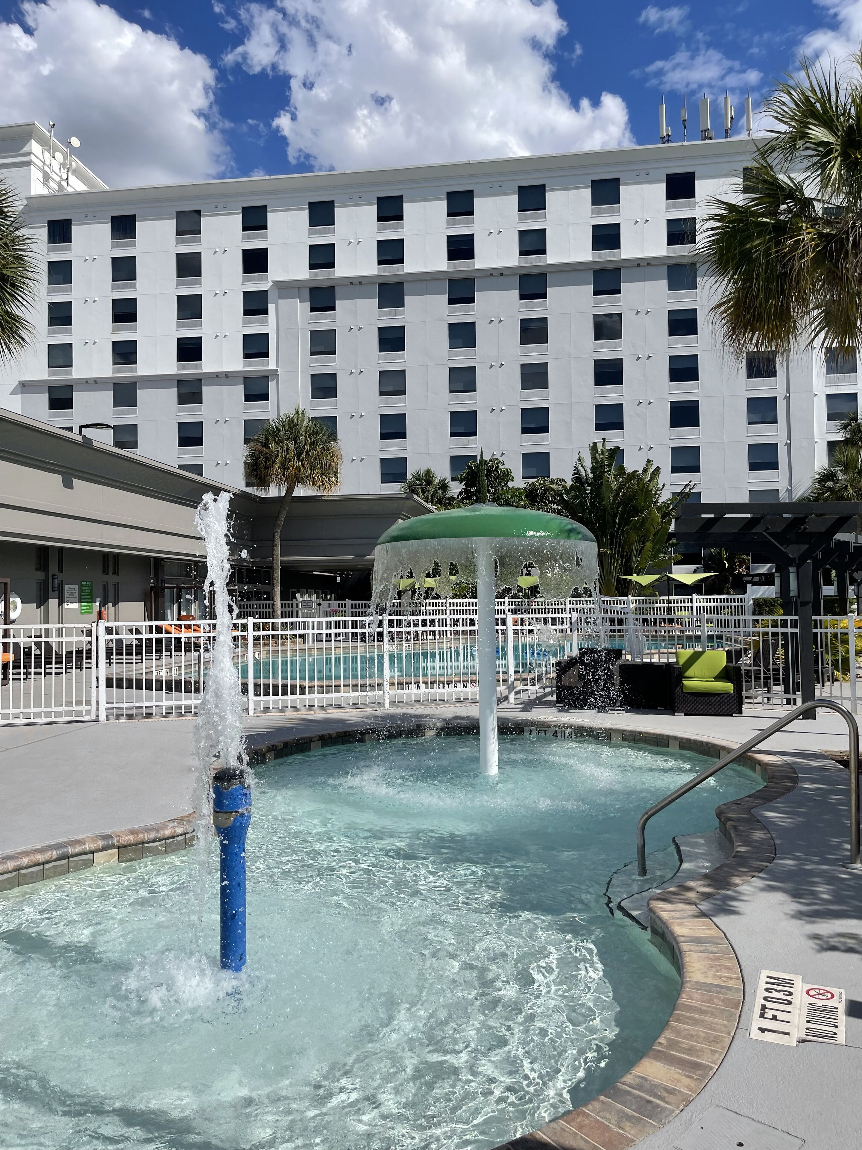 Courtyard by Marriott across Universal Orlando