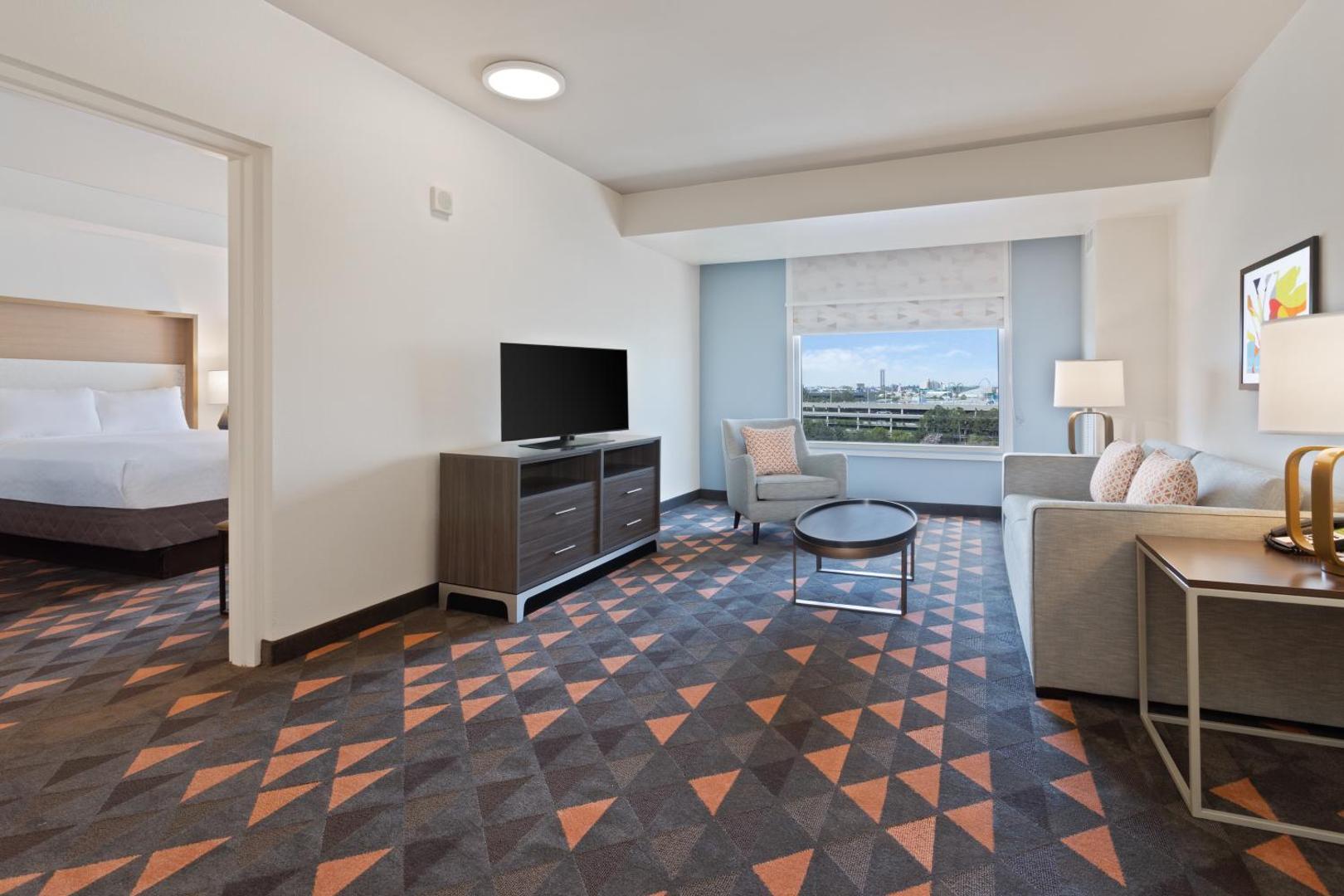 Courtyard by Marriott across Universal Orlando