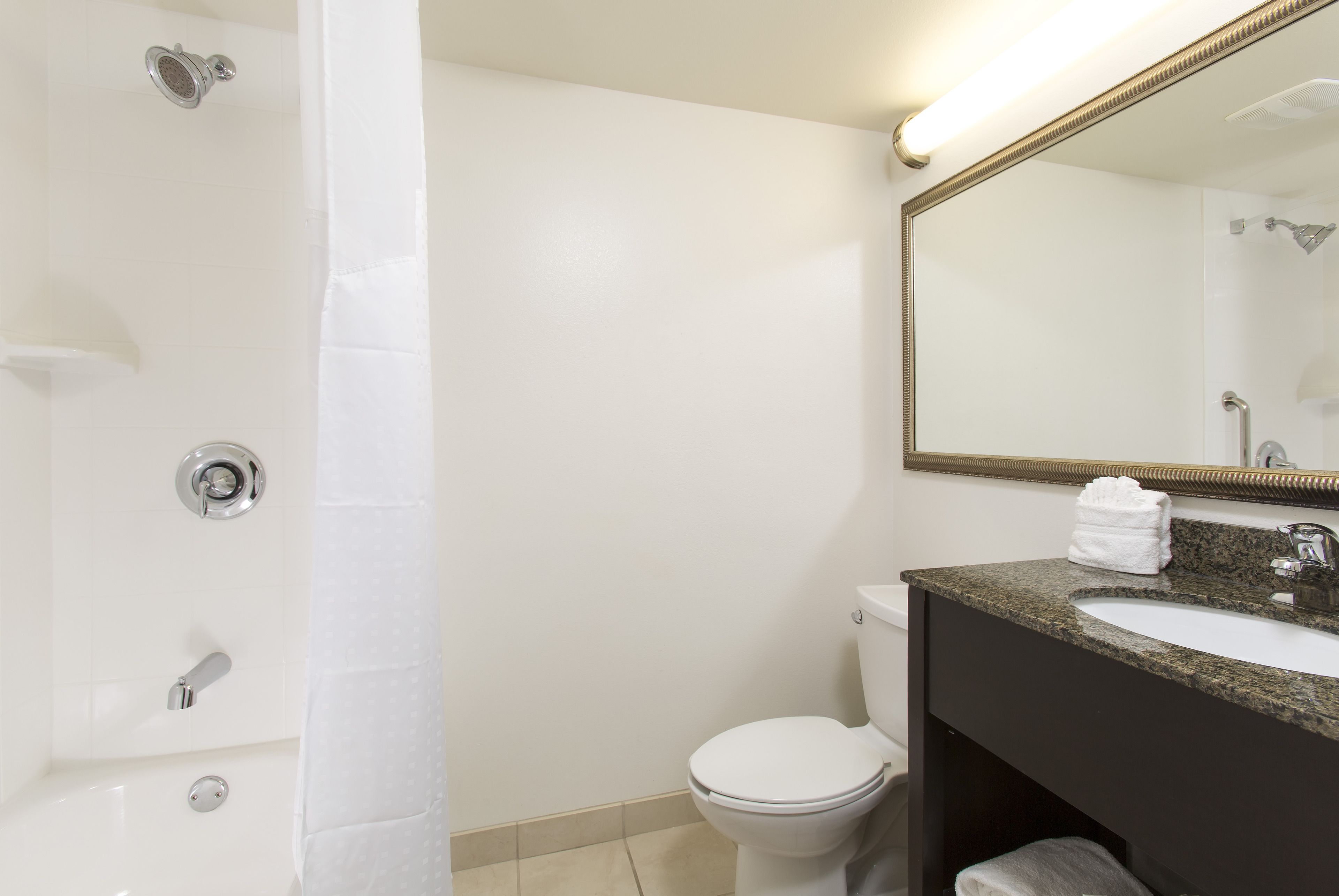 Courtyard by Marriott across Universal Orlando