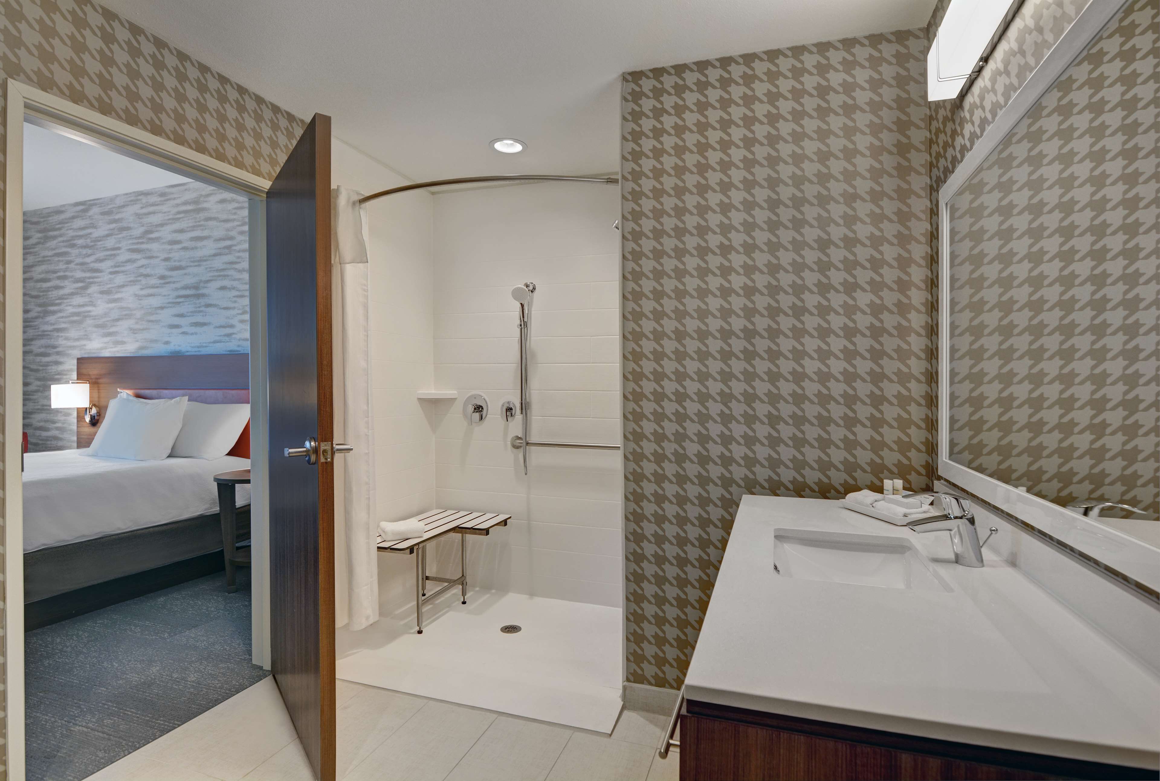 Home2 Suites by Hilton Panama City Beach