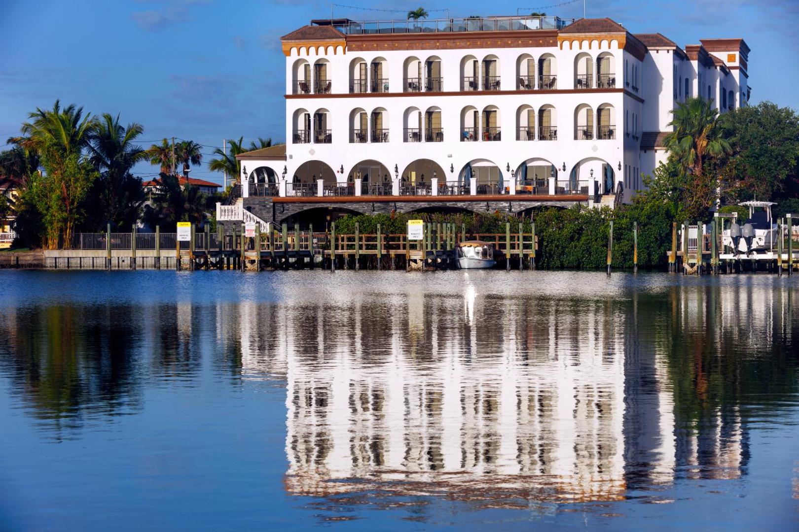 The Hotel Zamora The Hotel Zamora